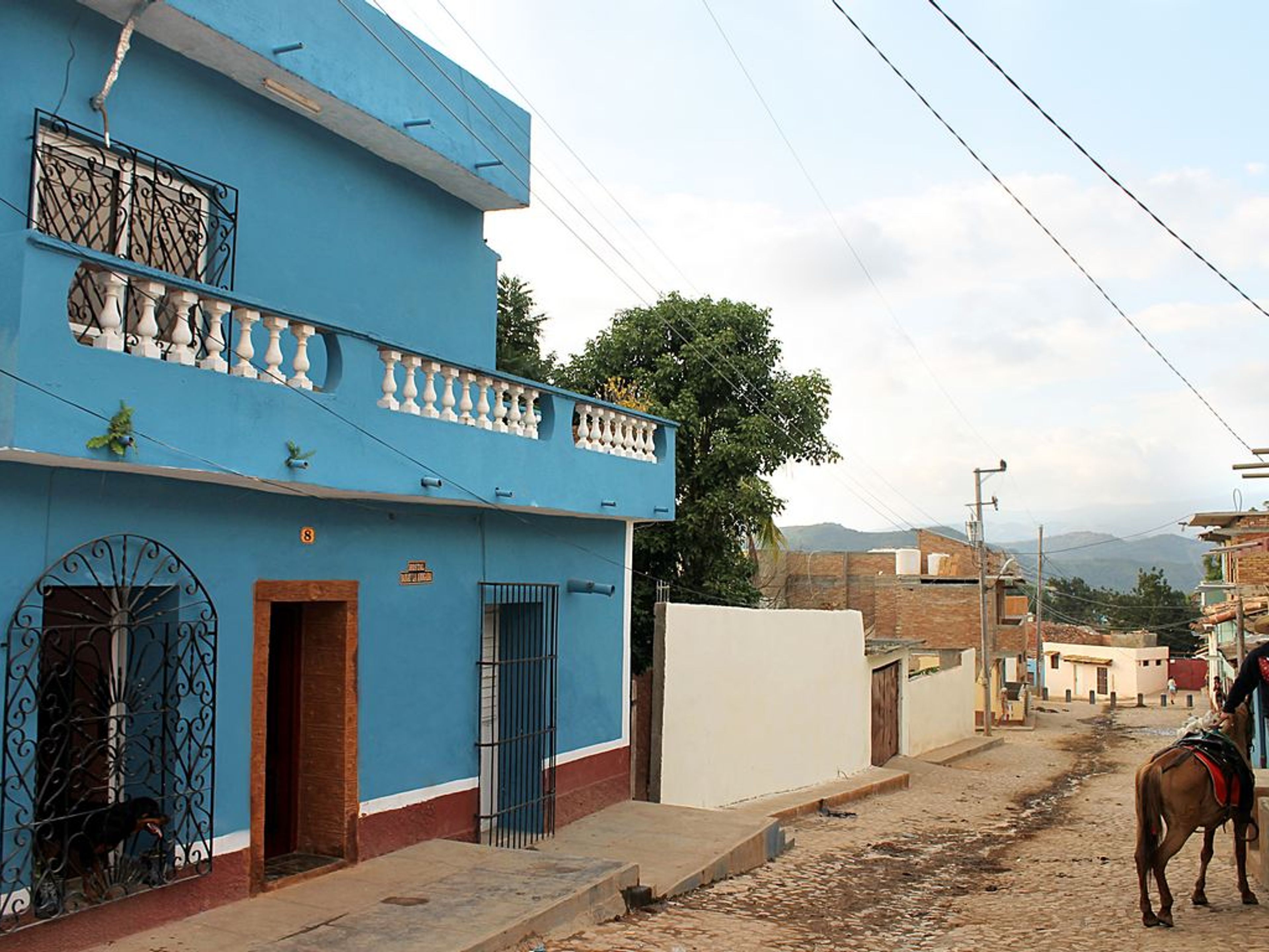 Hostal Danay La Abogada, BARTOLOMÉ RIVAS CEDEÑO (Callejón de la Soledad), No. 8Trinidad old city and house's panoramic view
