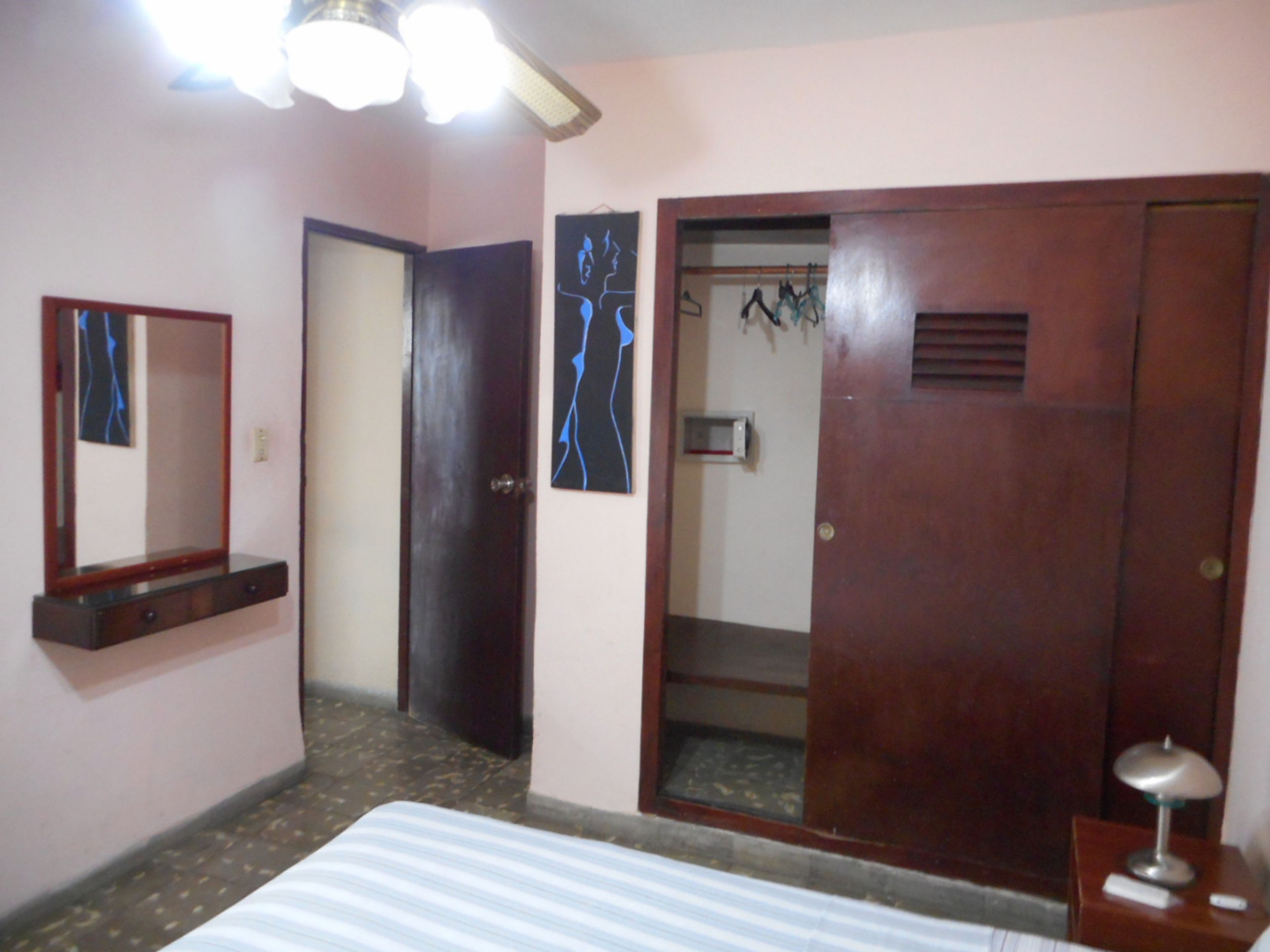 Дом LusRosaro, GALIANO, No. 118, Apto 1Room's details