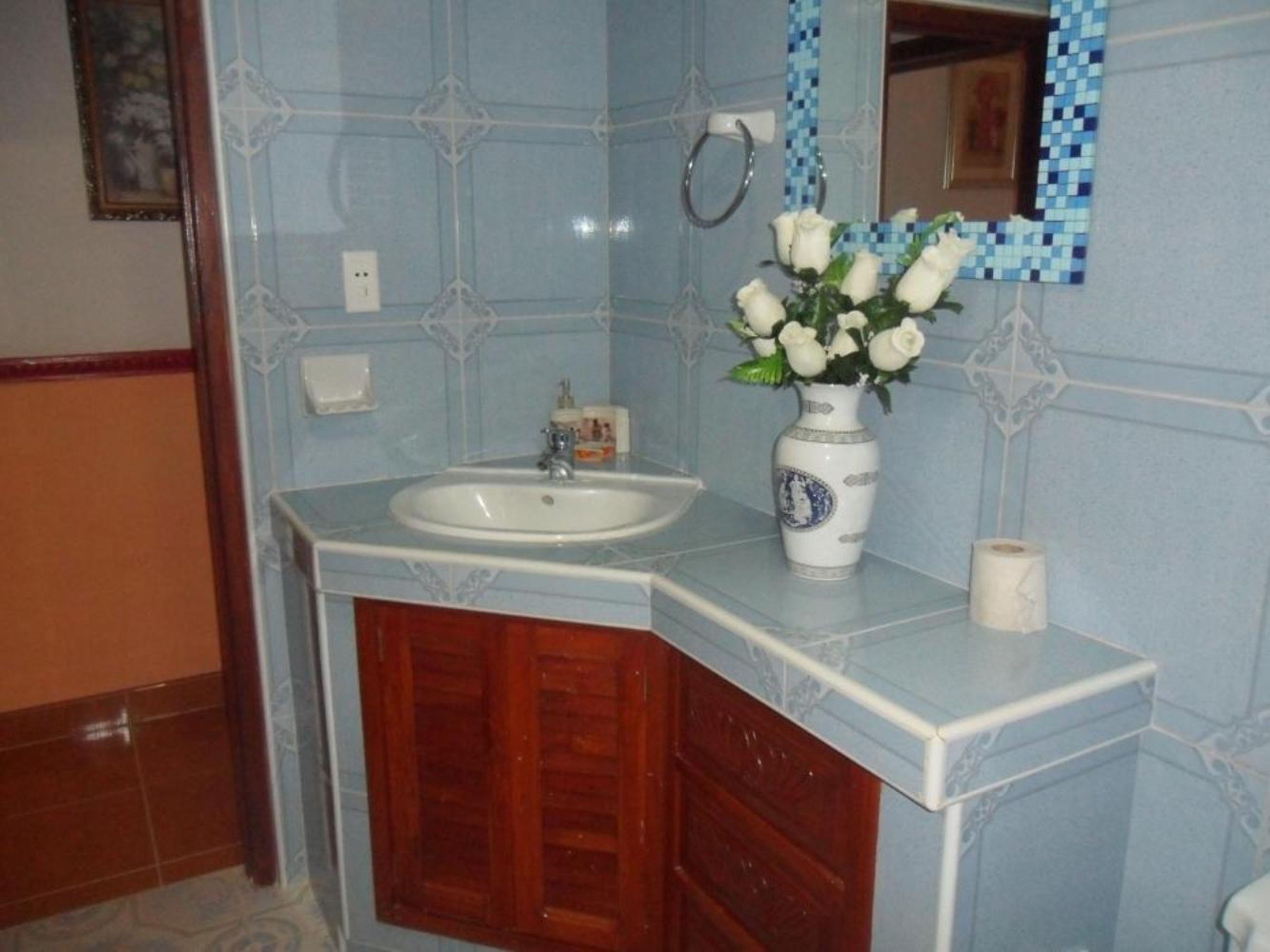 Hostal Yami, CARRETERA CIEGO DE AVILA, No. 6Bathroom's 1 view