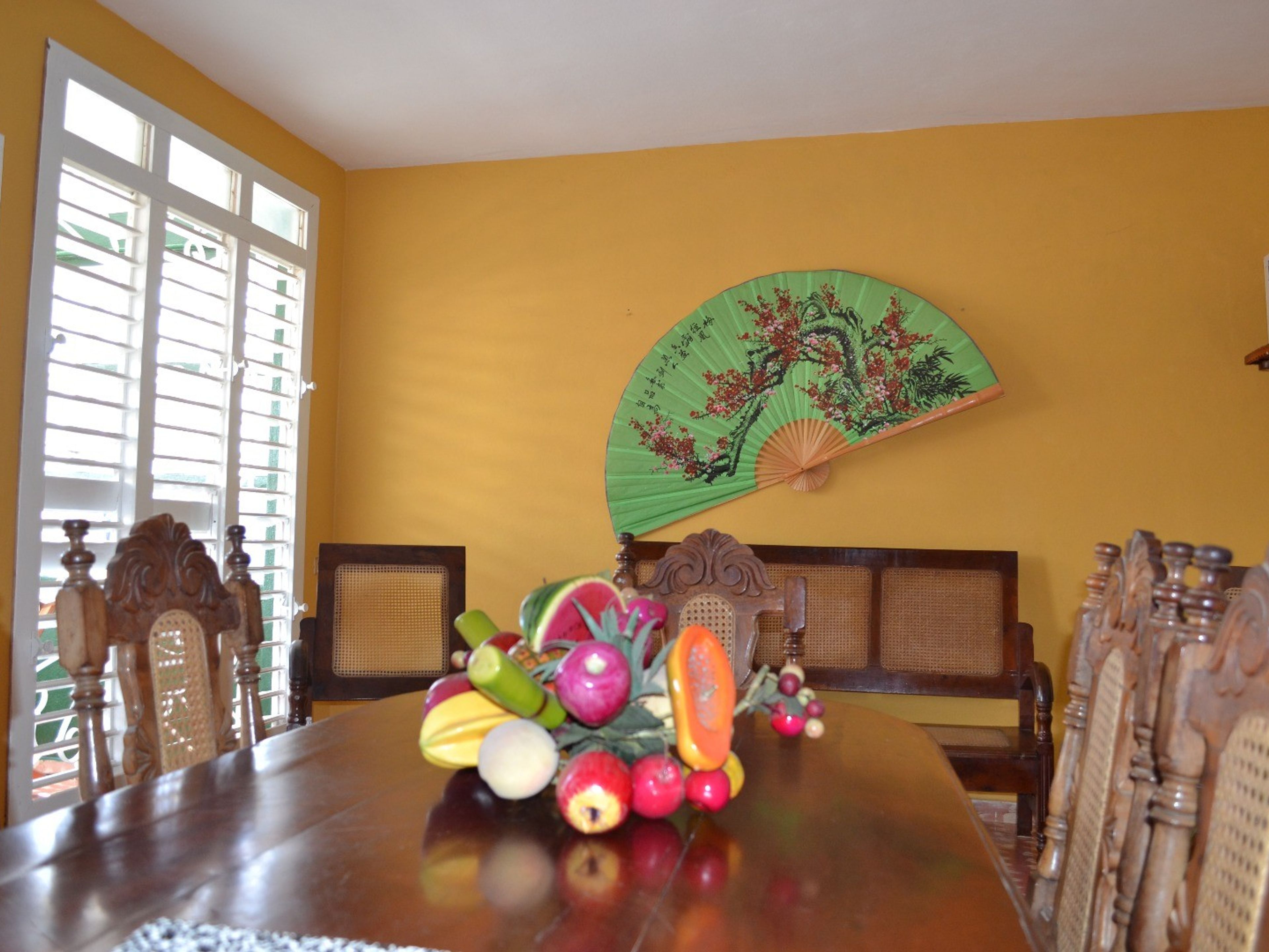 Casa Victor, ANTONIO MACEO (Gutierrez), No. 613-A - House dinning room