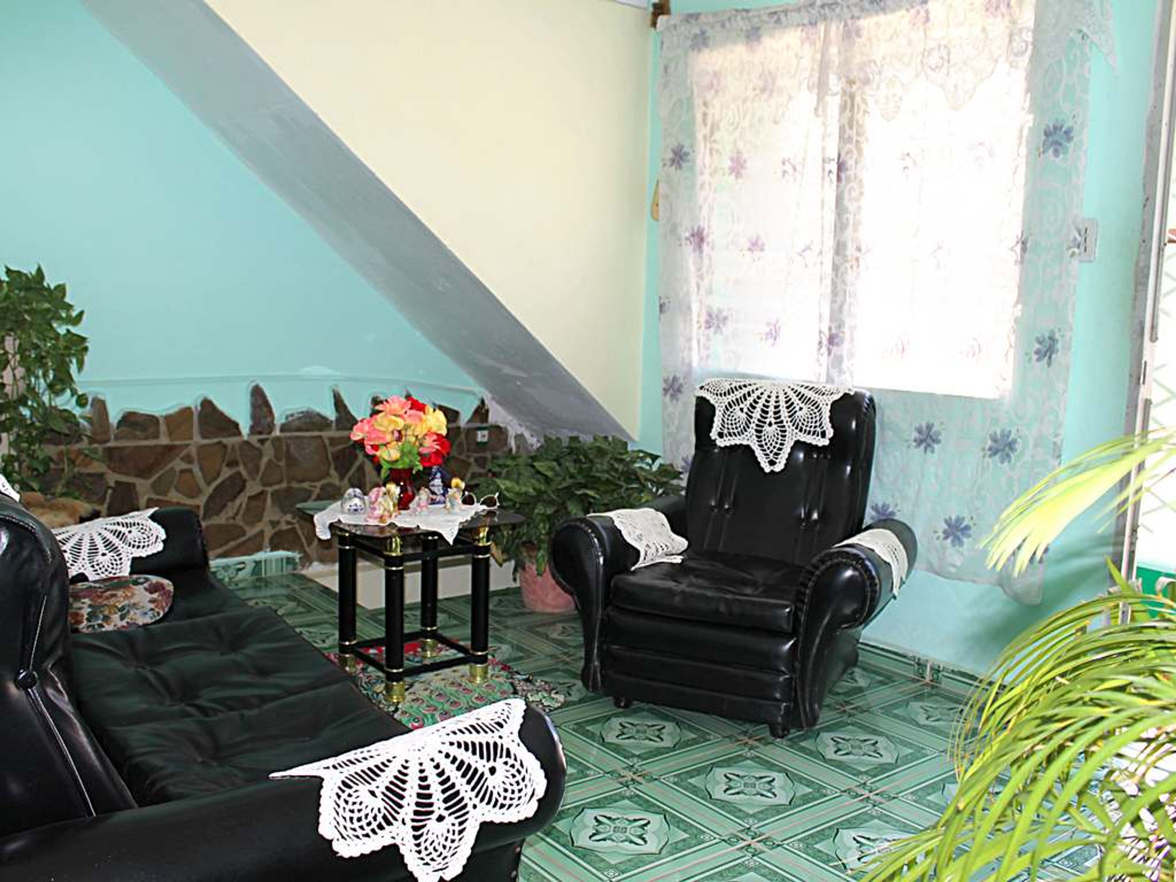 Hostal Rosa de Saron, CLEMENTE PEREIRA (Cruz Verde) No.43House's living room