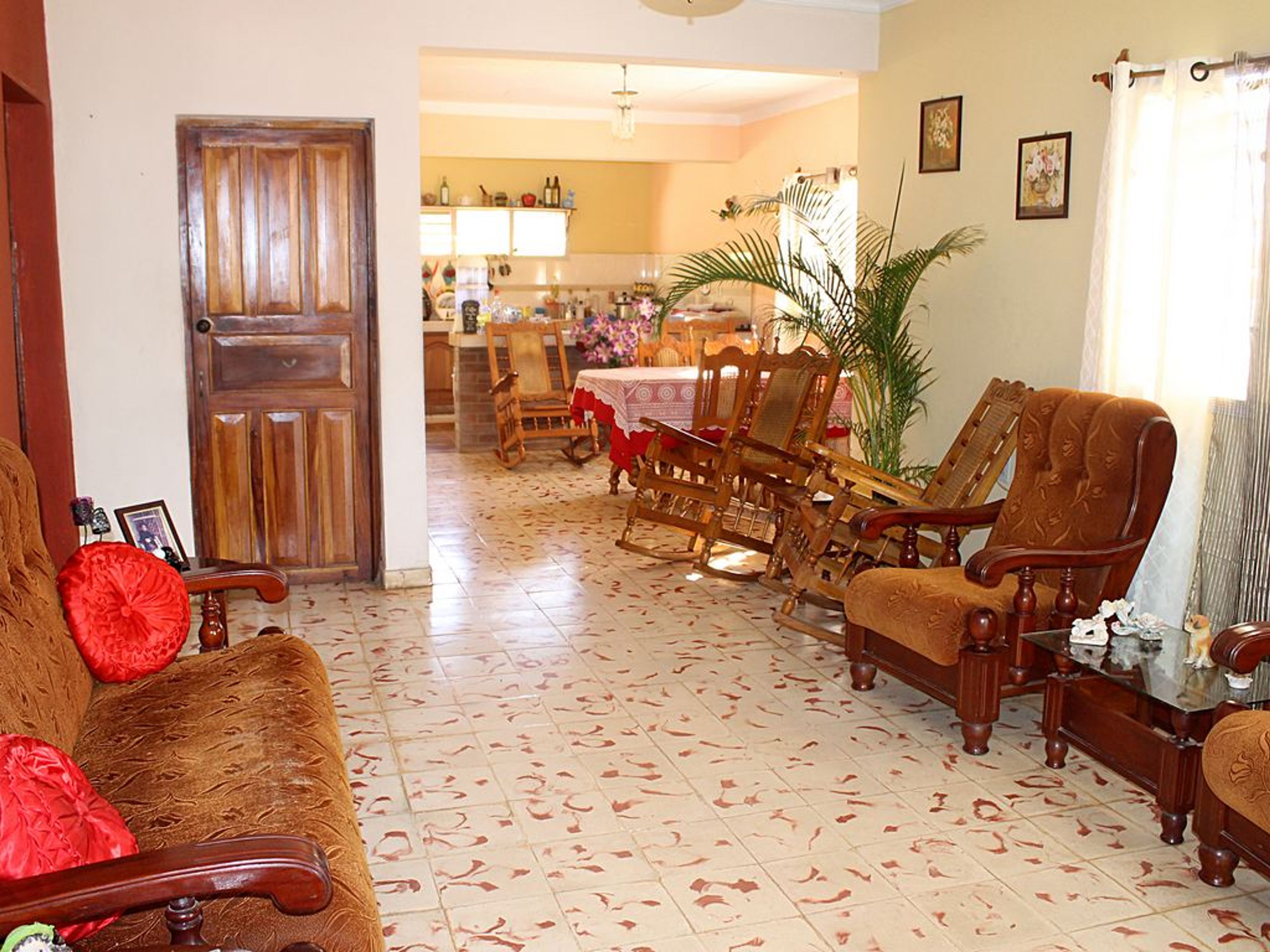Hostal América, PABLO PITCH GIRÓN (Guaurabo), No. 52House's living room