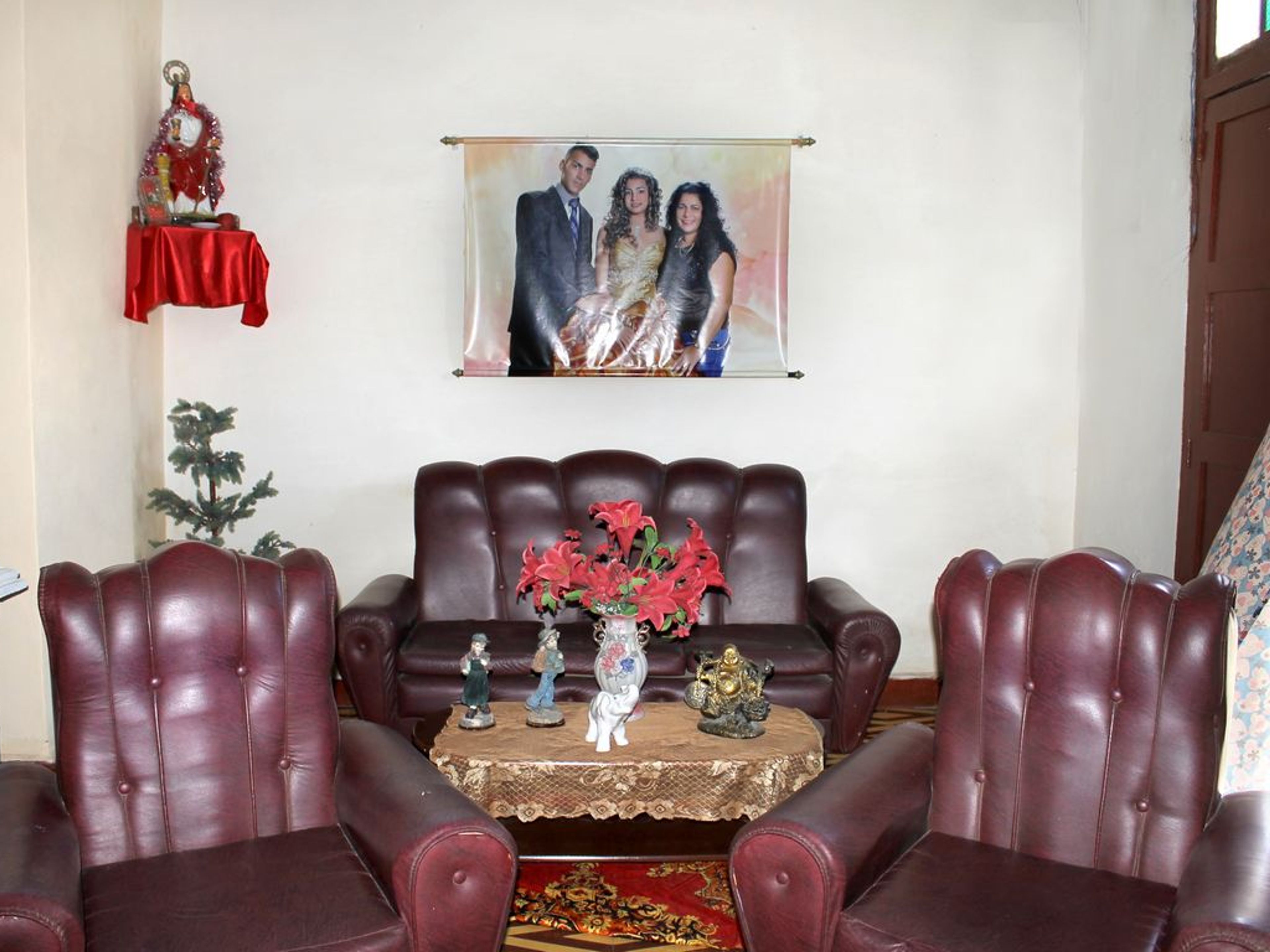 Hostal Yolaisi, FRANK PAIS (Del Carmen), No. 118House's living room