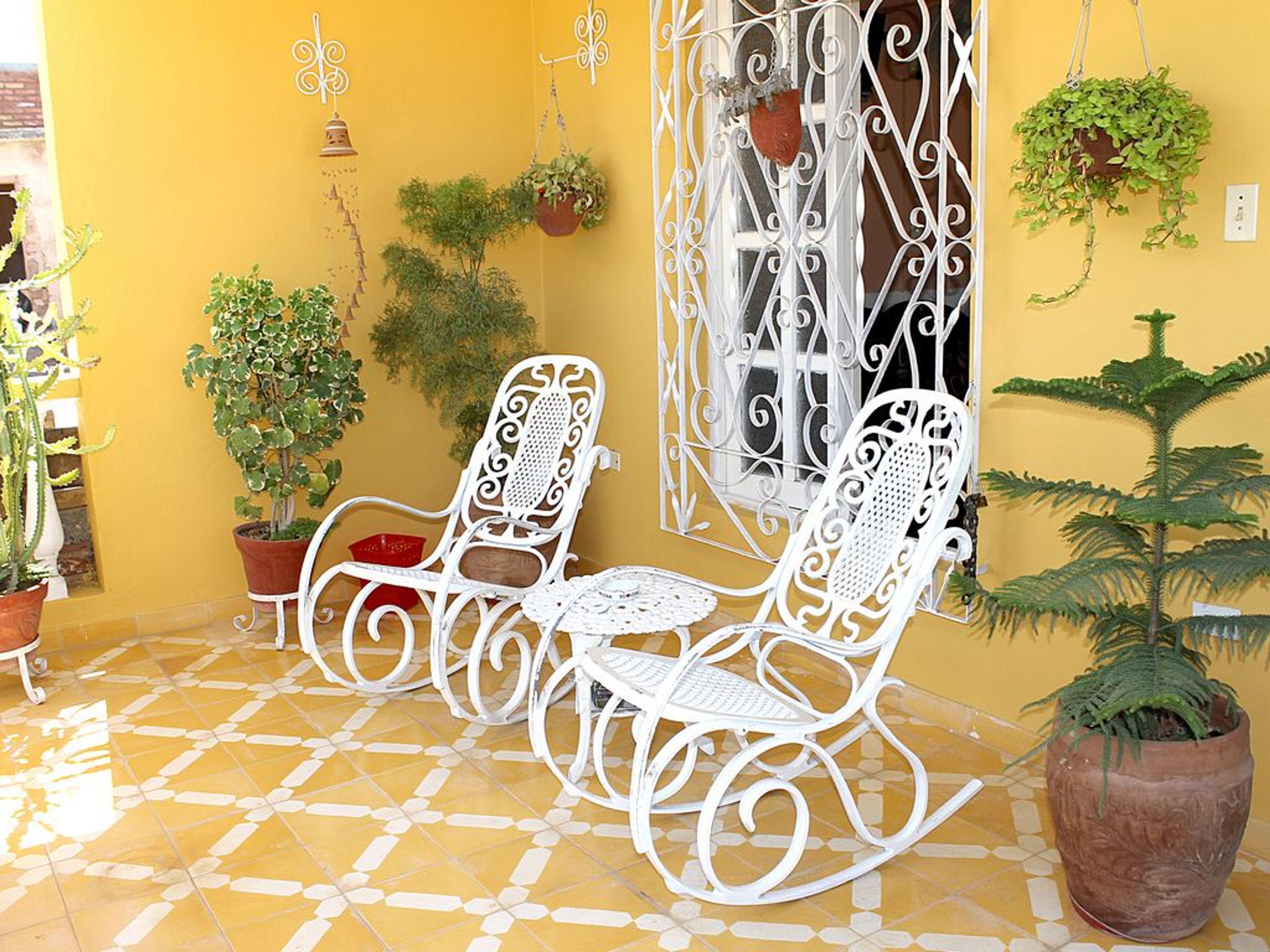 Hostal Duniesky, CALLEJÓN DE LAS ANGARILLAS, No.82 BHouse's balcony view