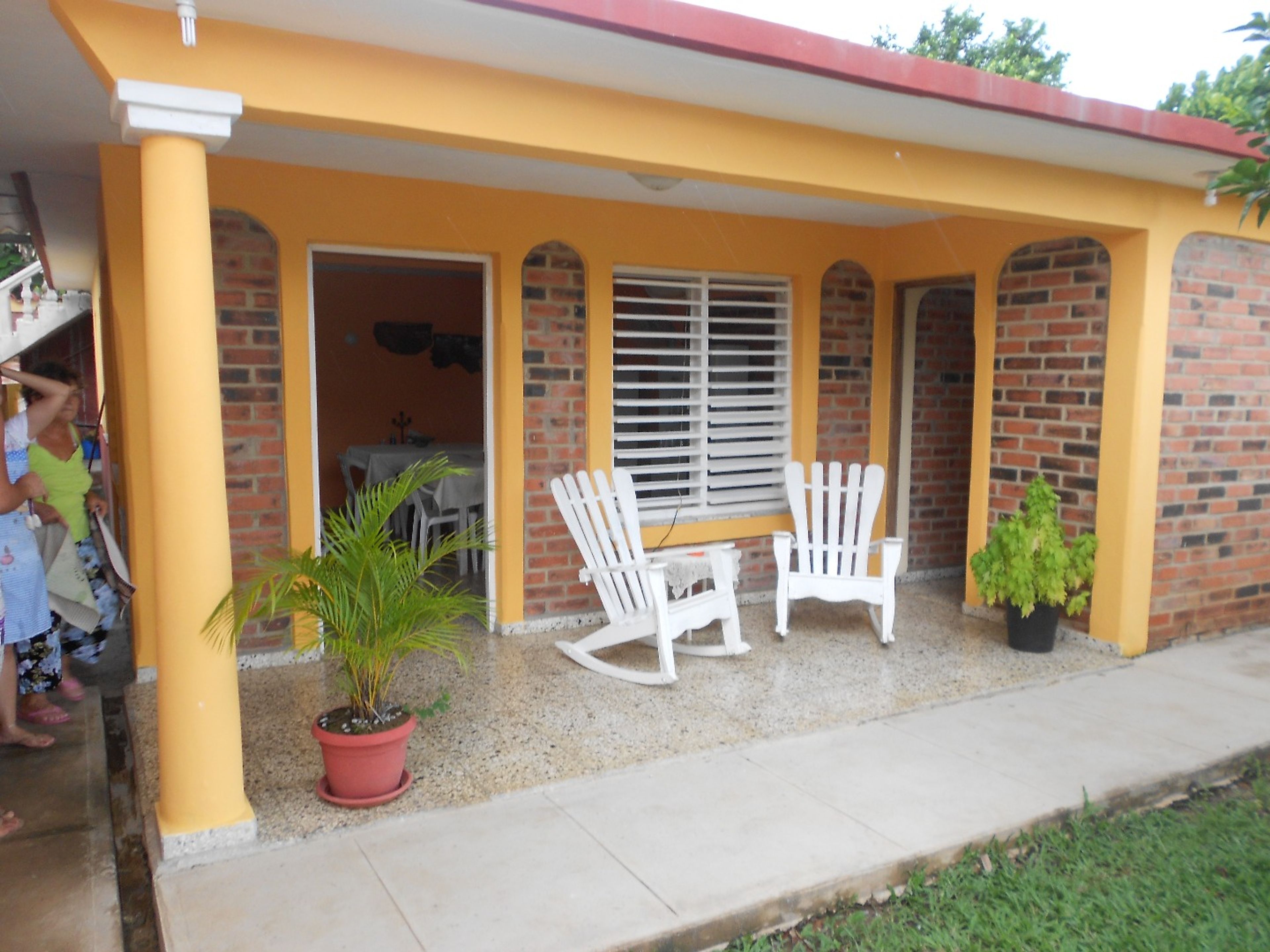 Casa Micher y Deylin, CARRETERA AL CEMENTERIO, No. 26
