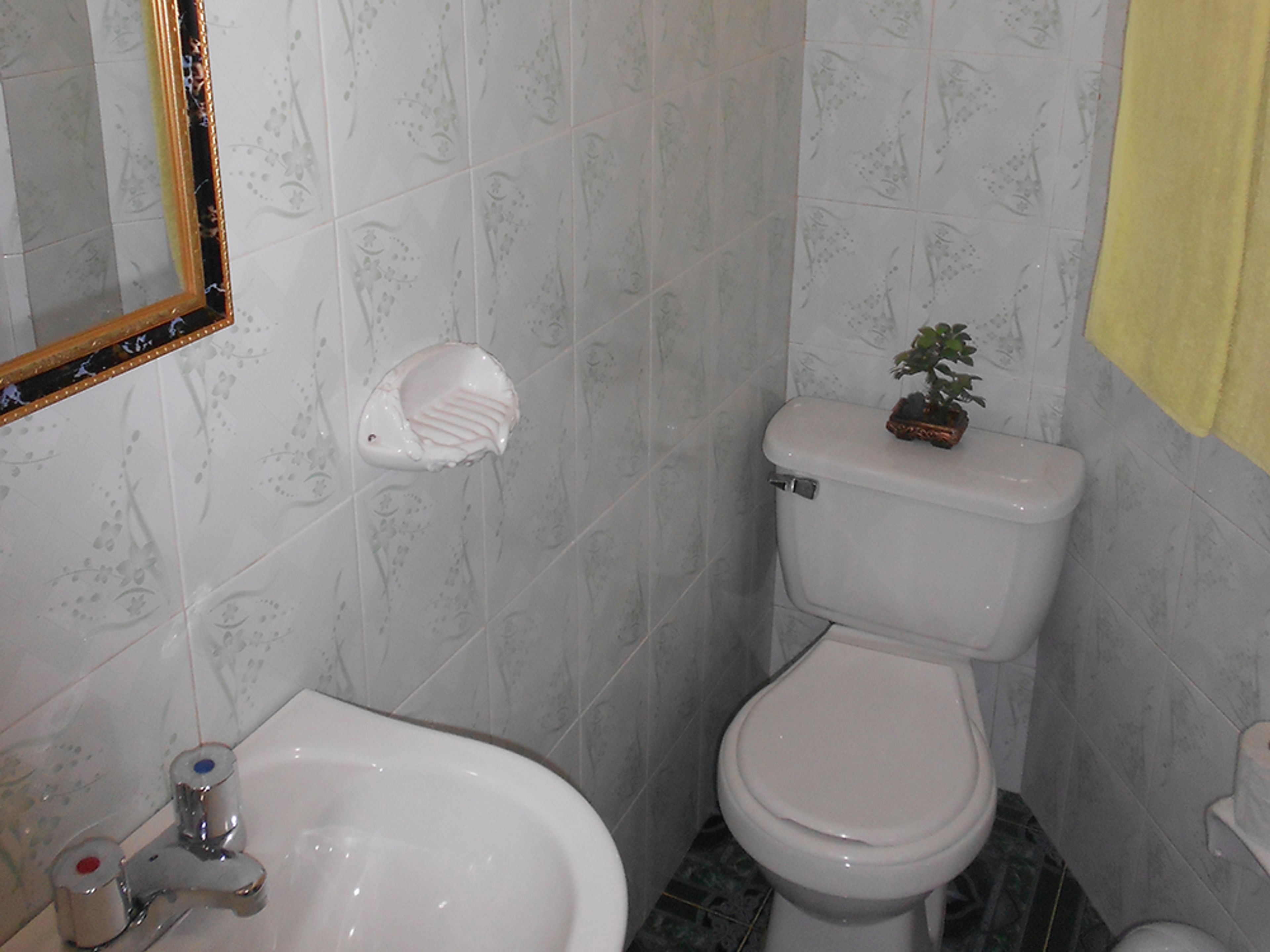 Casa Micher y Deylin, CARRETERA AL CEMENTERIO, No. 26Bathroom´s view