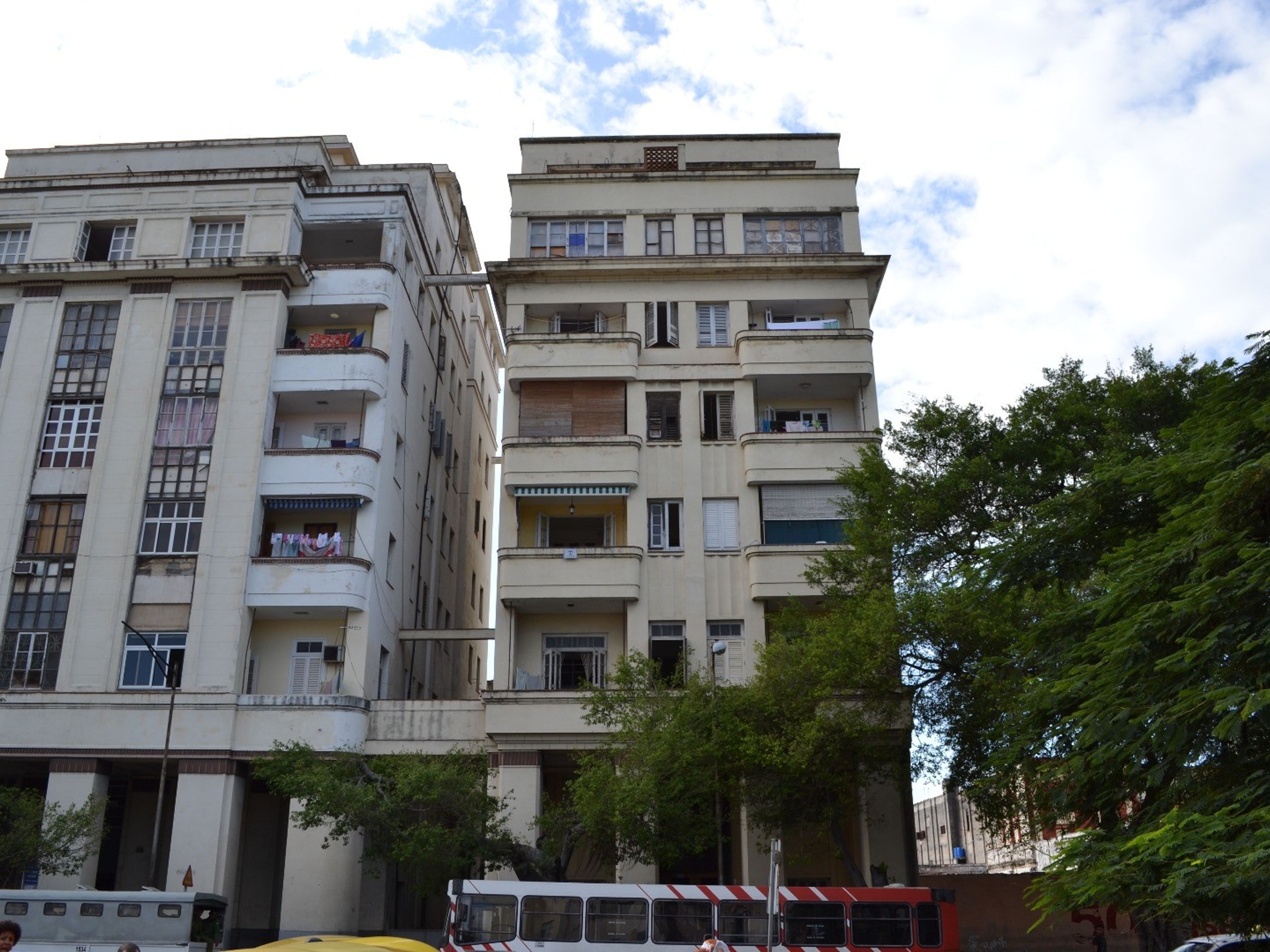 Casa Sonia y Tony, ZULUETA, No. 64