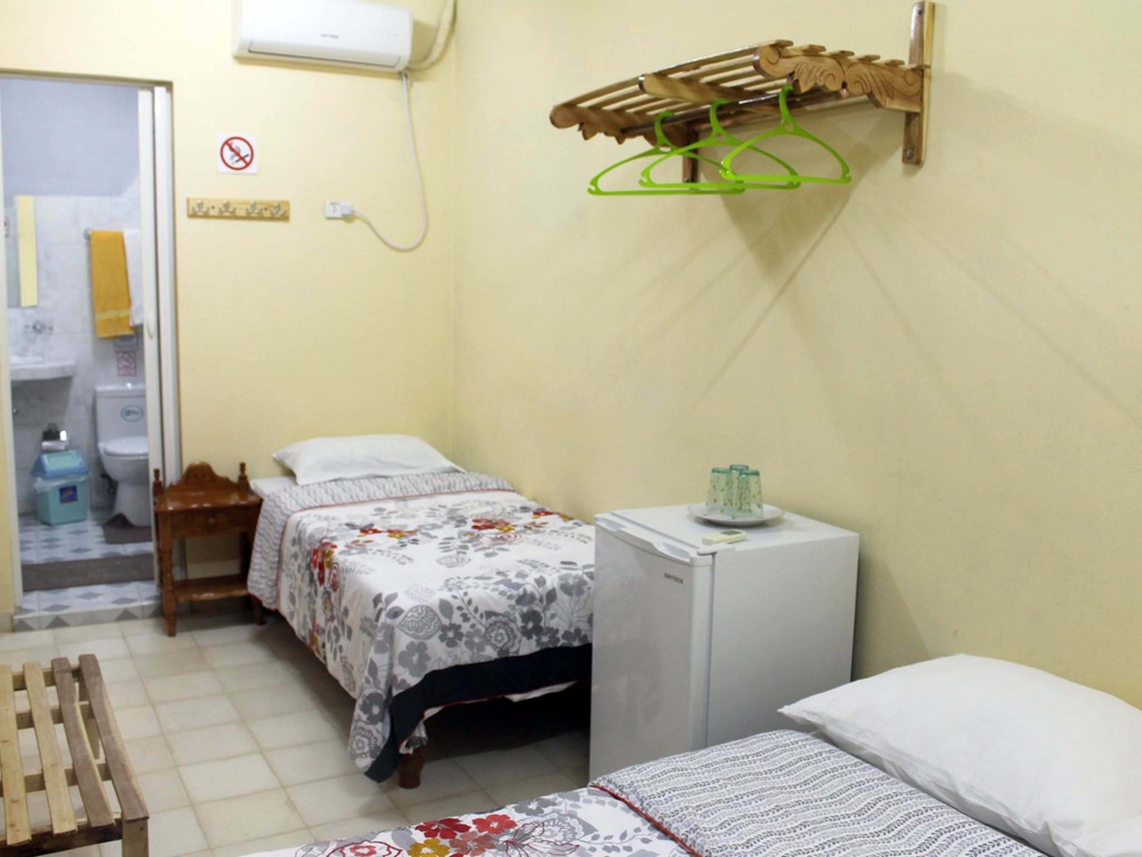 Hostal Casa del Sol, FRANK PAÍS (Del Carmén), No. 114-AStandard room 1