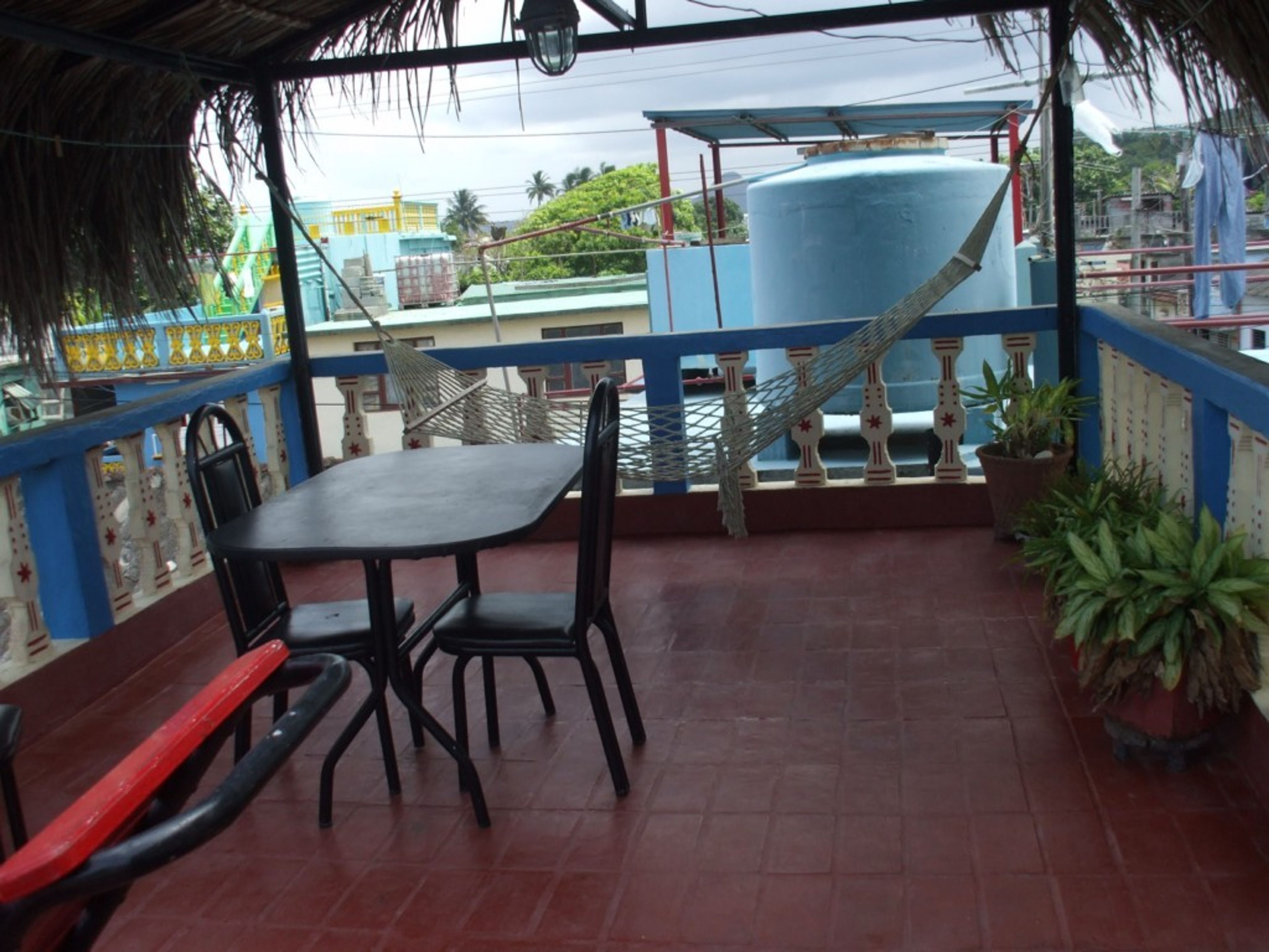 Casa Roxana y Armando, MONCADA, No. 18-CHouse terrace view