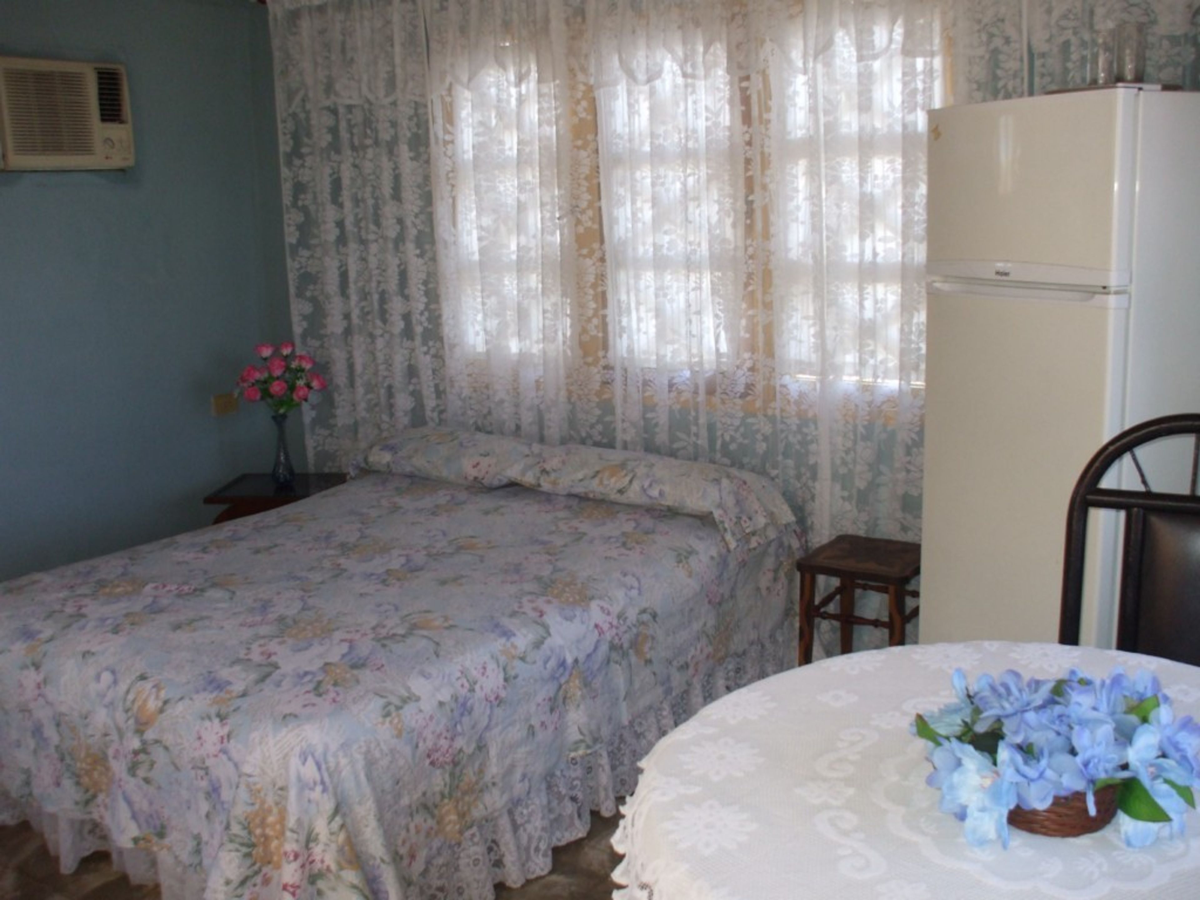 Casa Roxana y Armando, MONCADA, No. 18-CStandard room