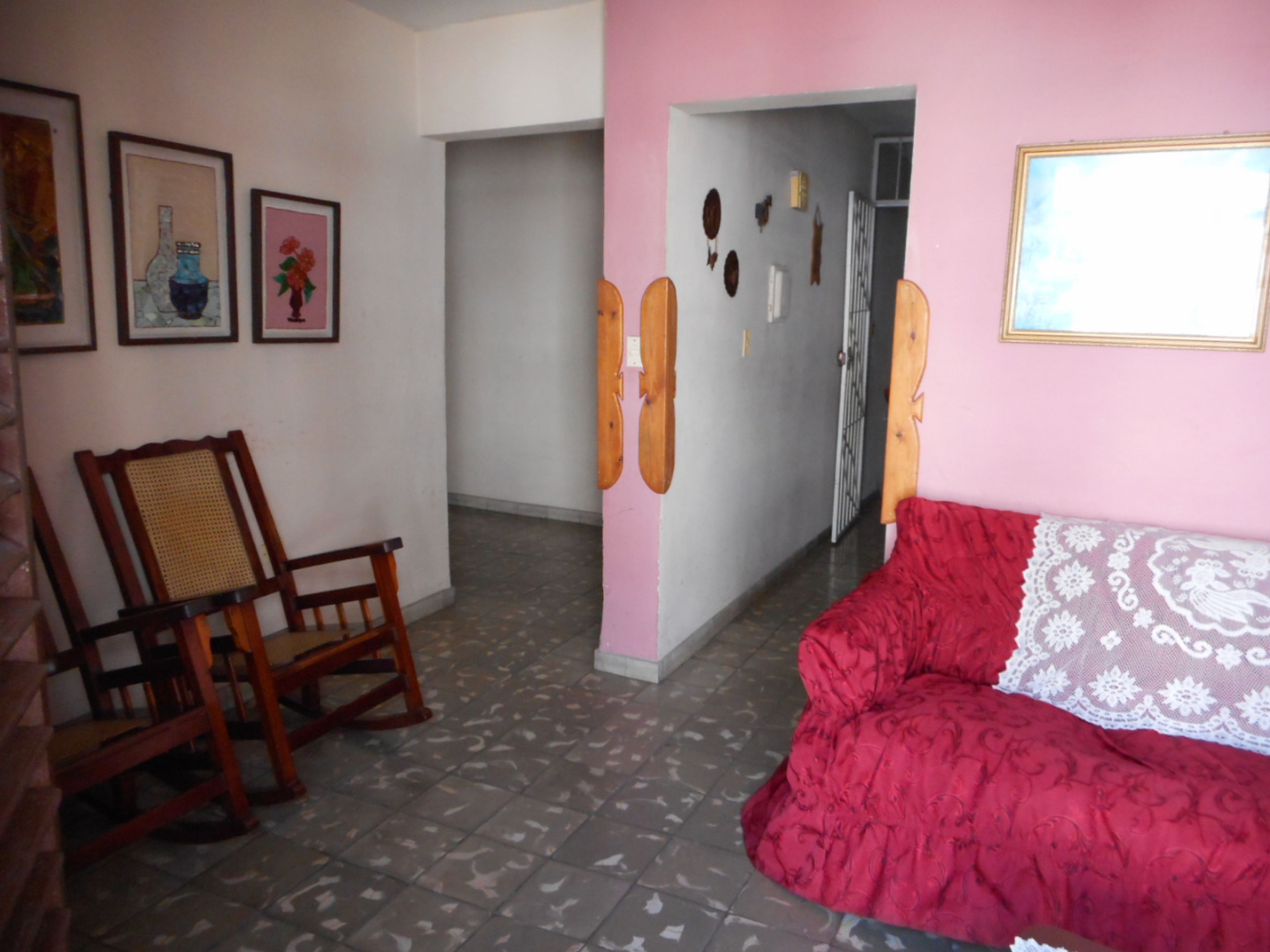 Casa Humberto, GALIANO (Ave de Italia), No. 118 Apto 3 - Apartment's living room and hall