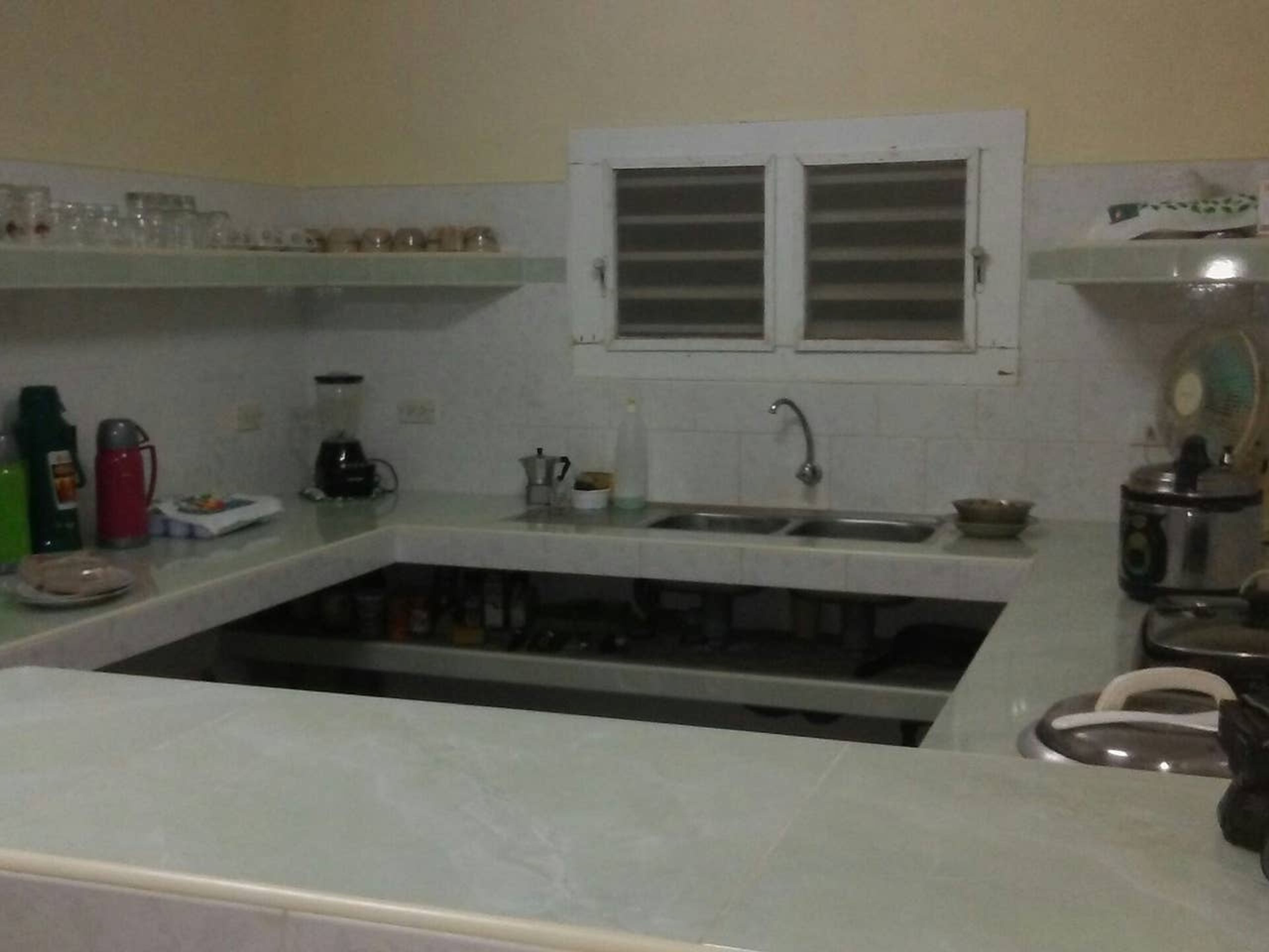 Casa Raúl y Miriam, PLAYA LARGAHouse´s kitchen view