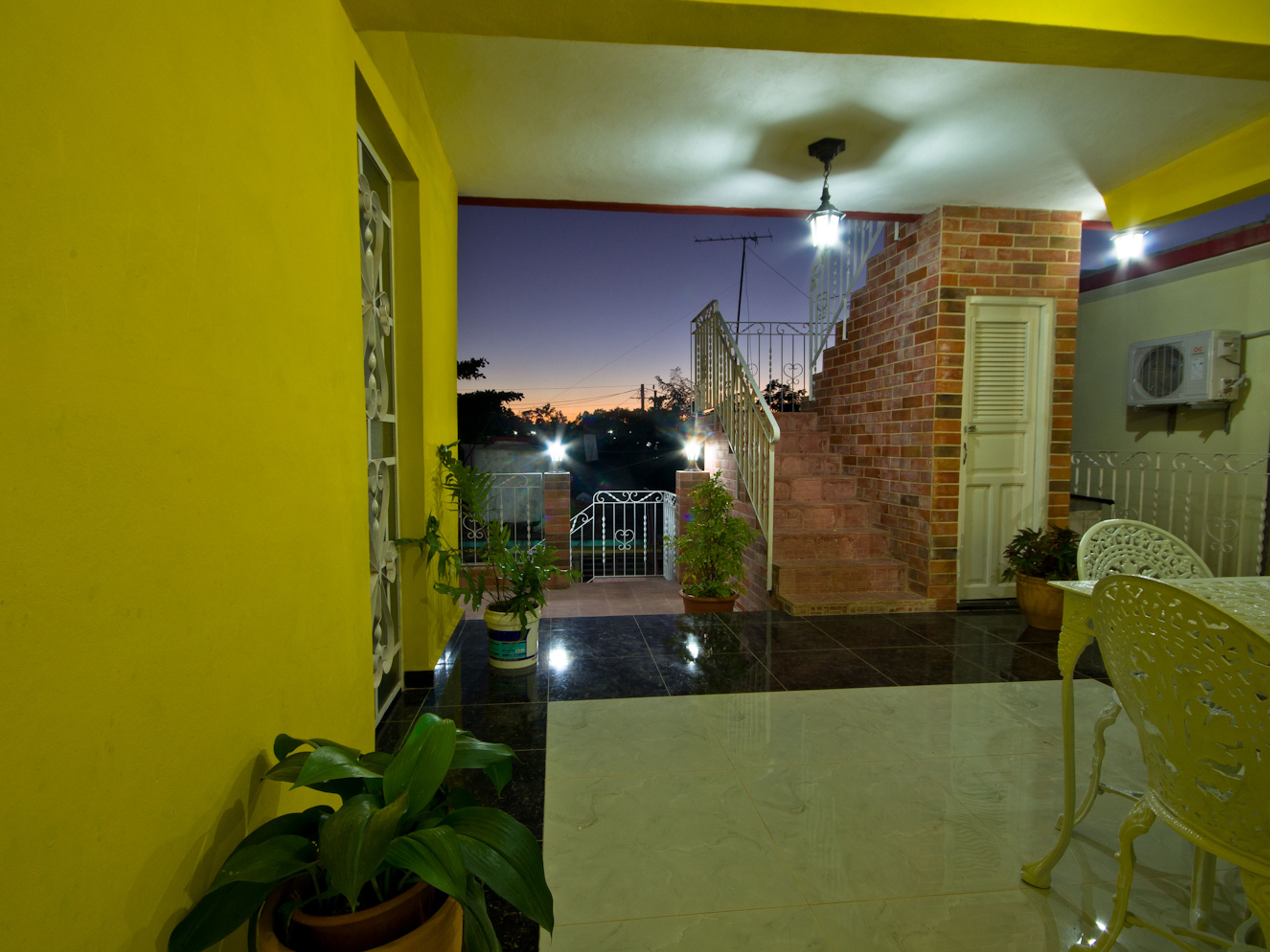 Дом Heriberto y Dra. Olga (Villa Piña Colada), CALLE SÉPTIMA, No. 21House's terrace view