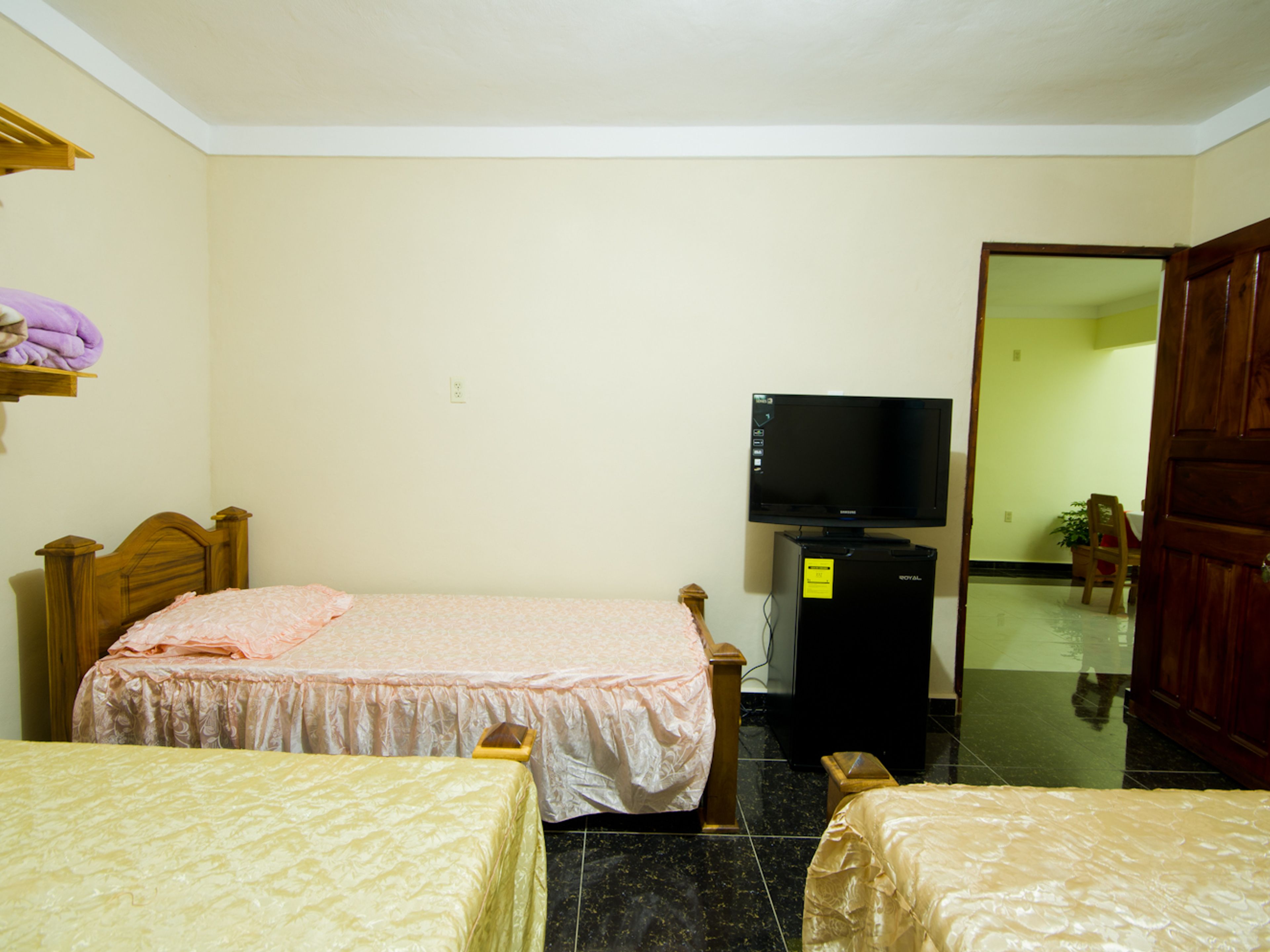 Дом Heriberto y Dra. Olga (Villa Piña Colada), CALLE SÉPTIMA, No. 21Room´s details