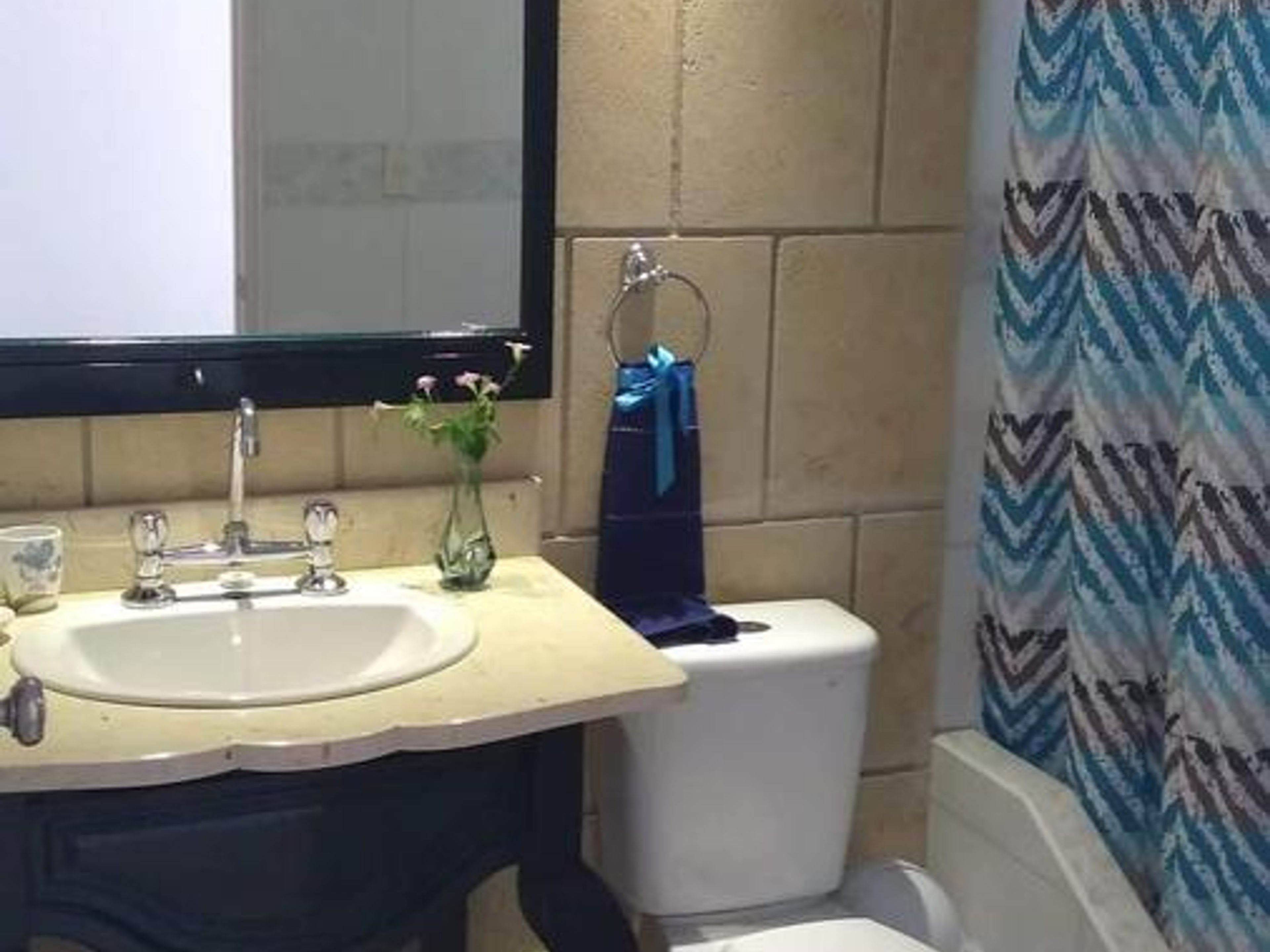 La Casona de Santiago de Cuba, CALLE 13, No. 258Bathroom´s view