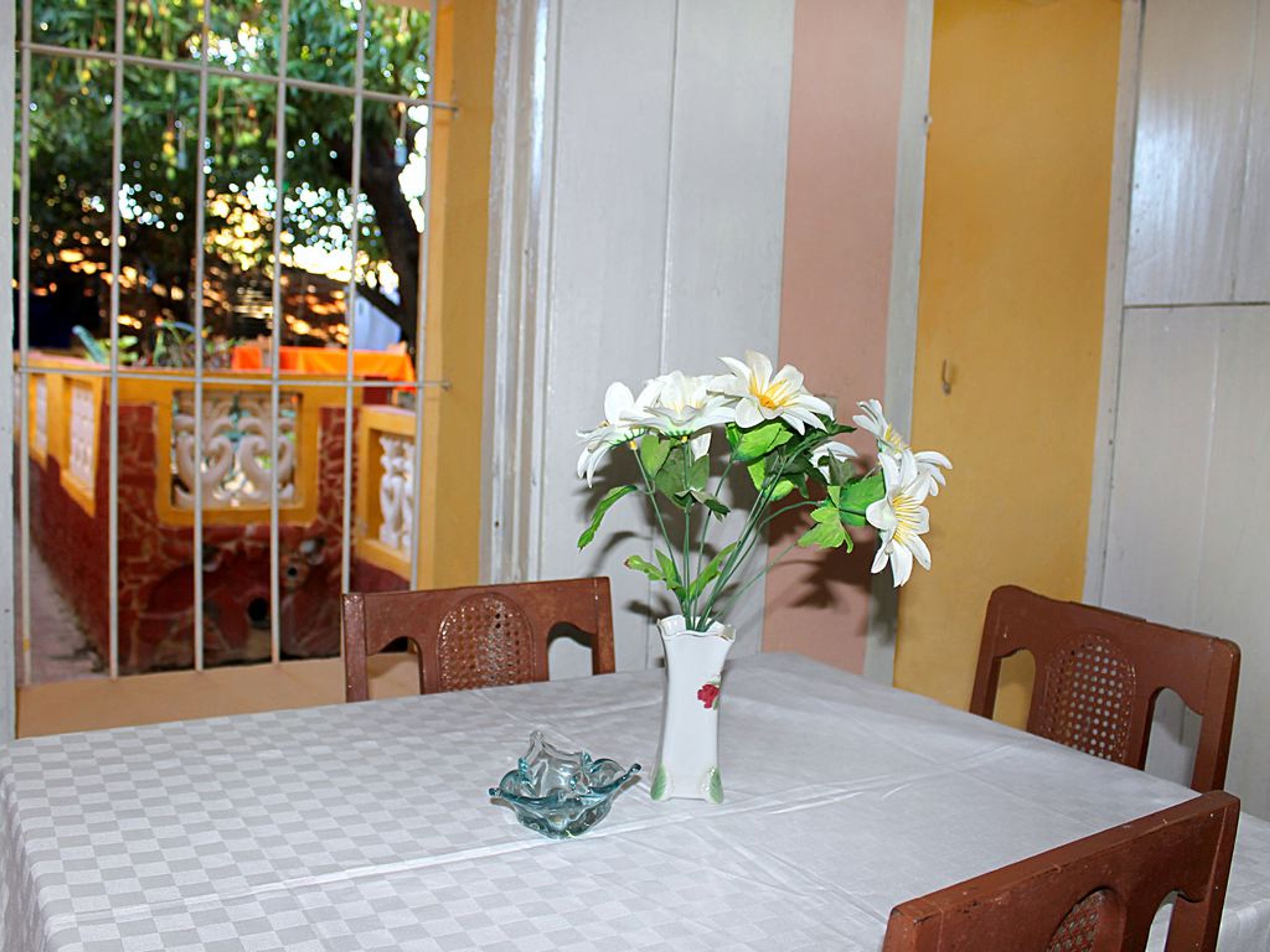 Hostal Zoe y Norberto, GUSTAVO IZQUIERDO (Gloria), No.27House's dining room details