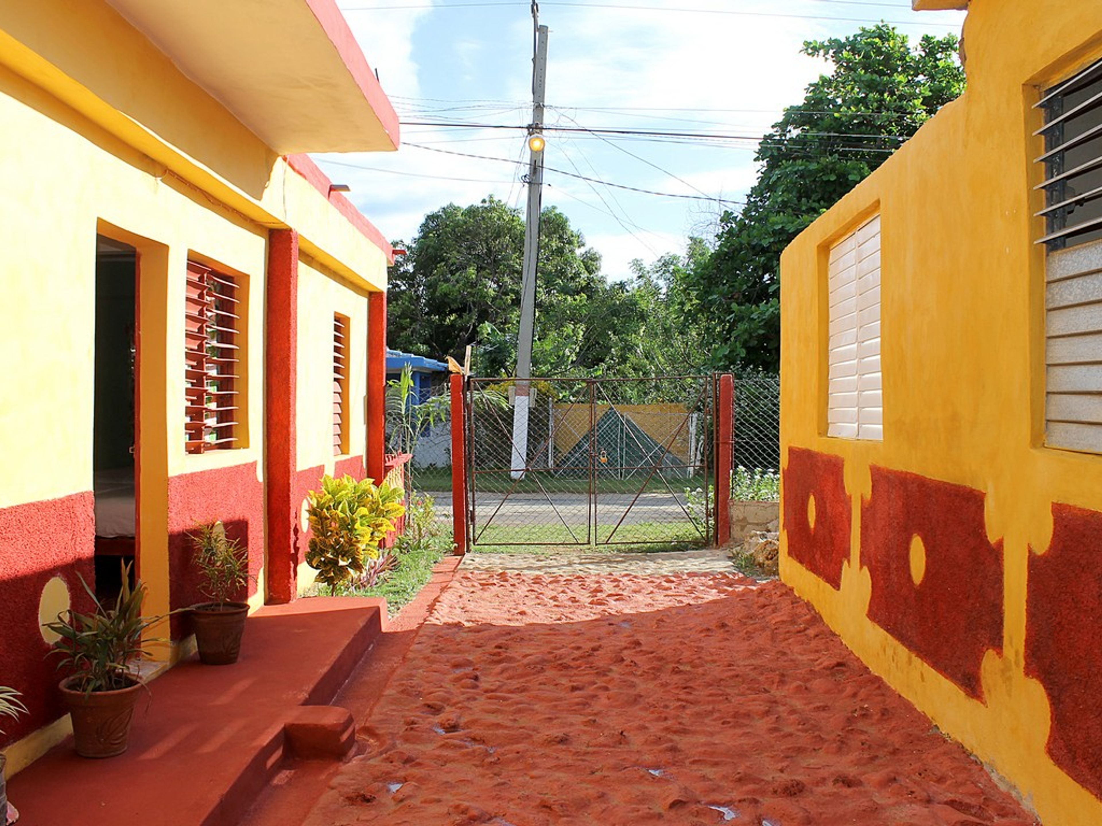 Hostal El Buzo, REAL, No. 11House's parking spot
