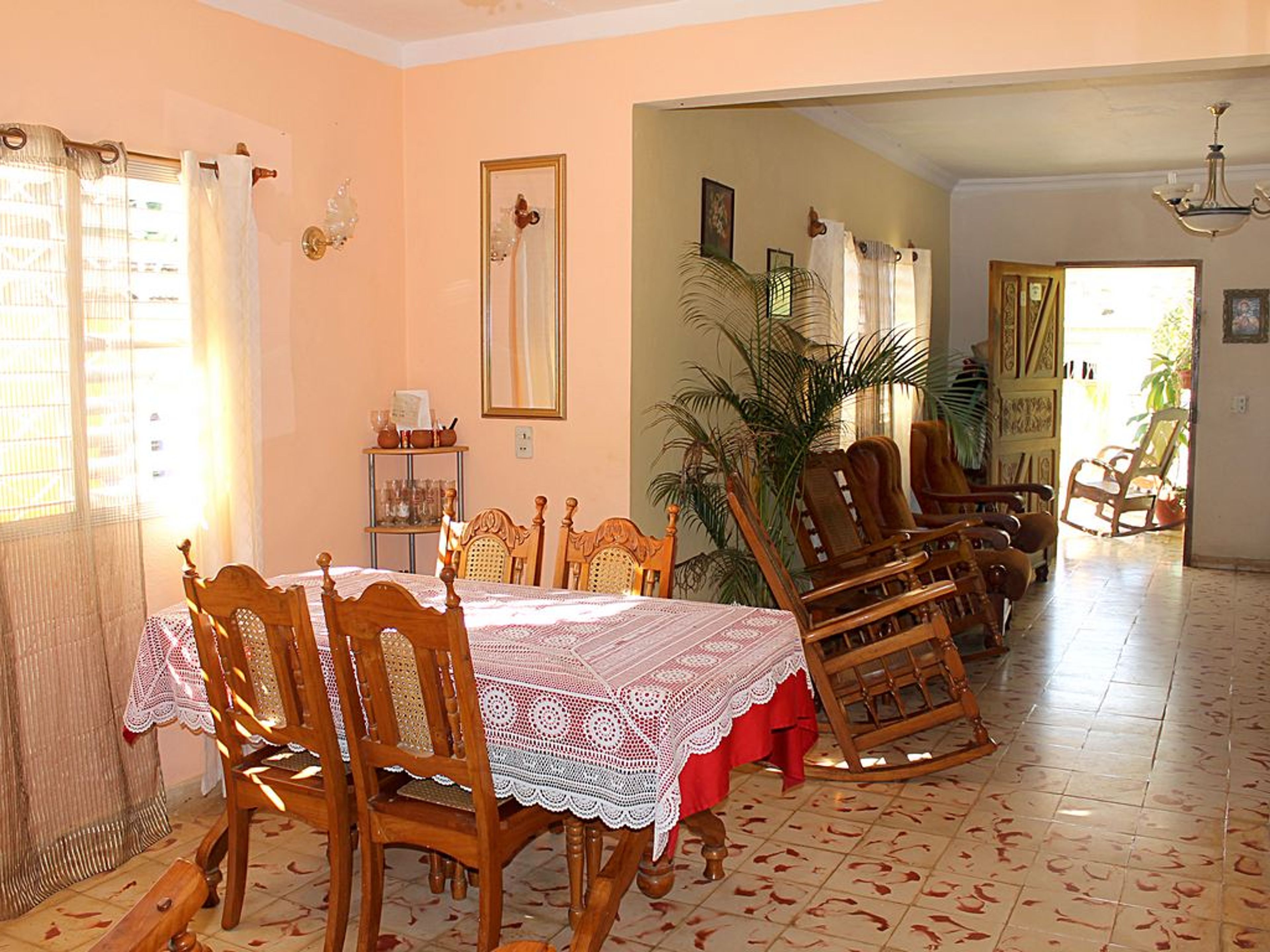 Hostal América, Pablo Pitch Girón, No. 52House's dinning room