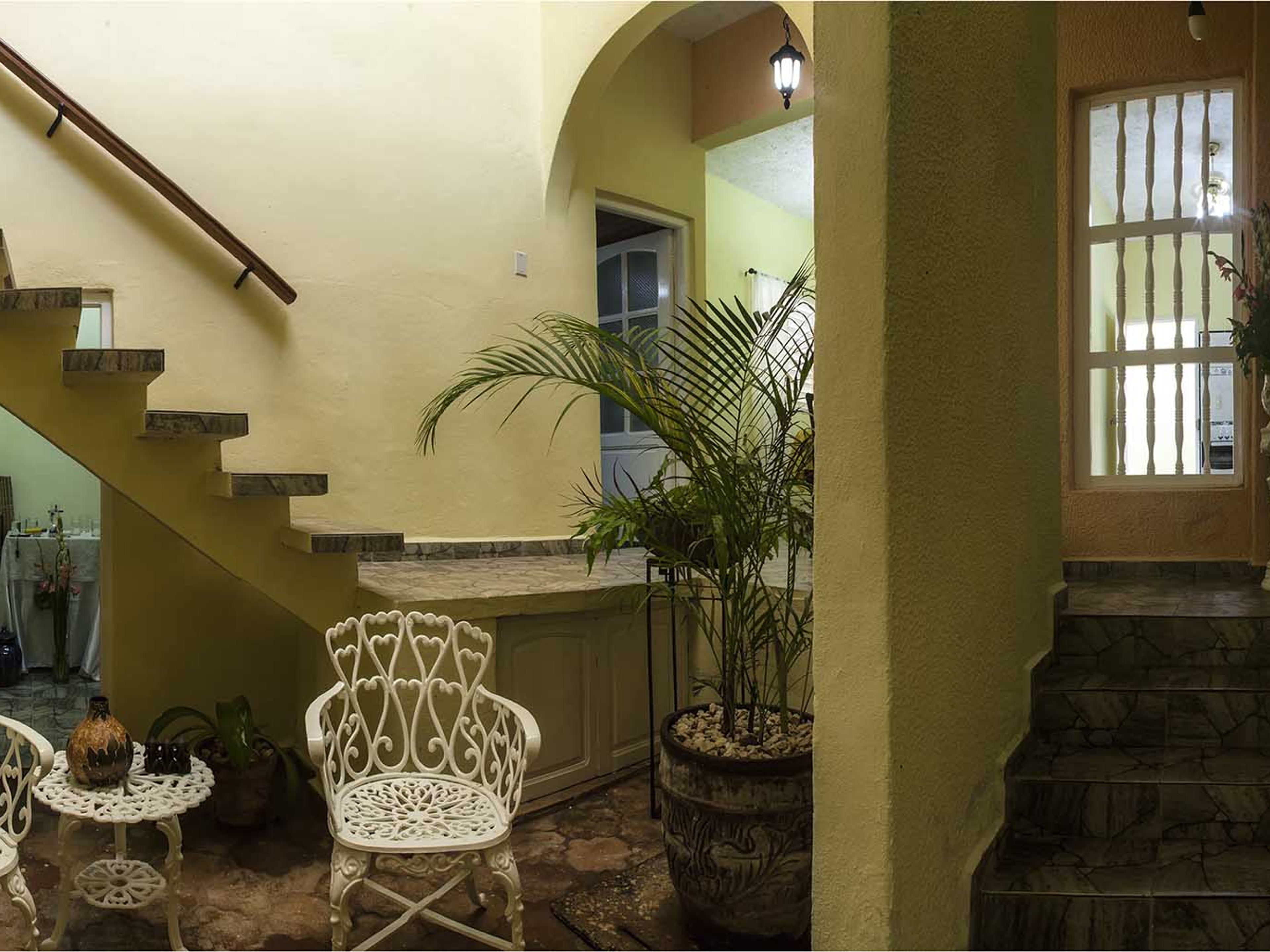 Hostal Enyo, CALLEJÓN DEL AGUACATE (Pedro Zerquera), No. 323 - House details