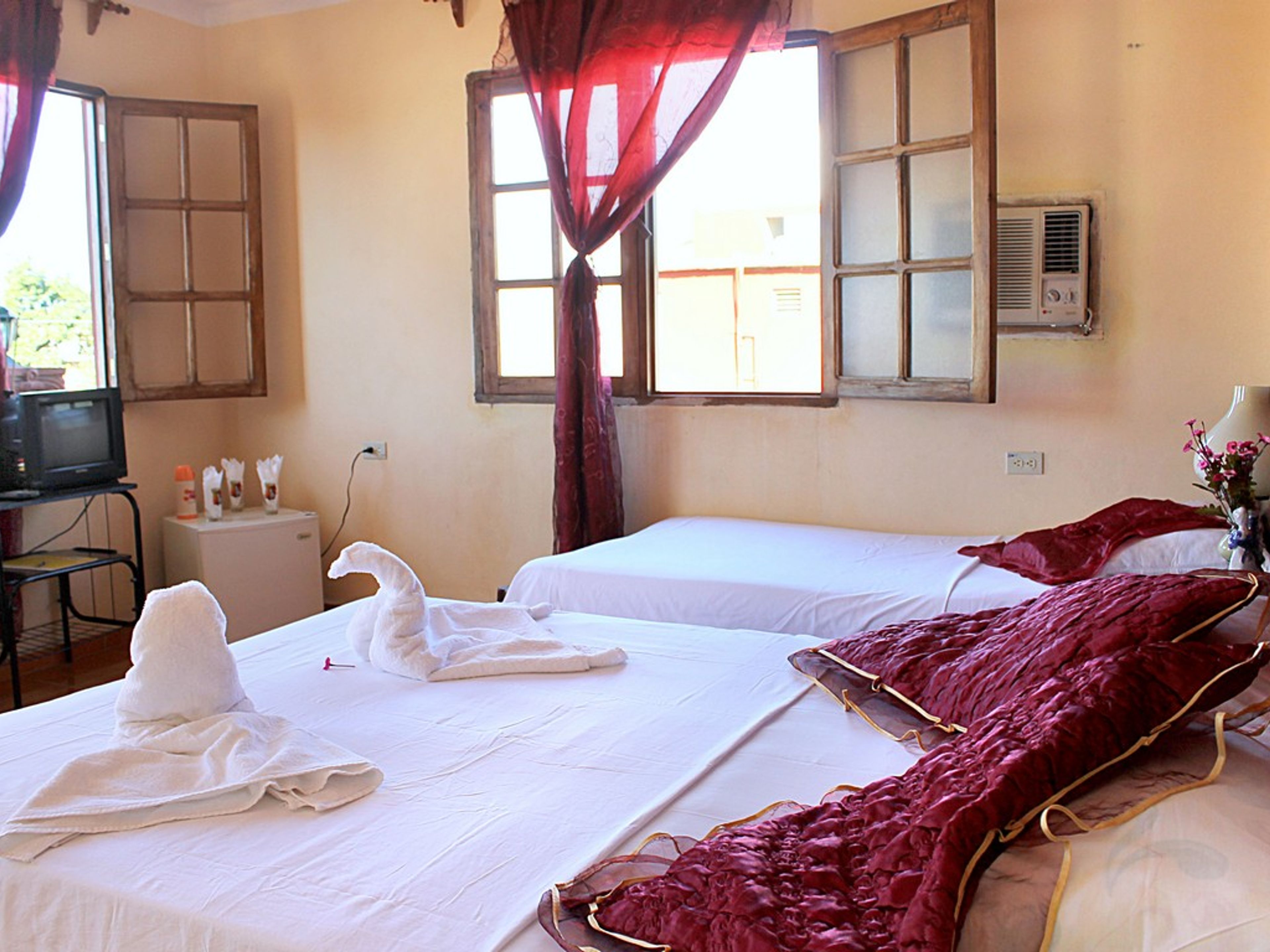 Hostal Vaneza, SANTIAGO ESCOBAR (Callejón del Olvido), No.9 - Standard room