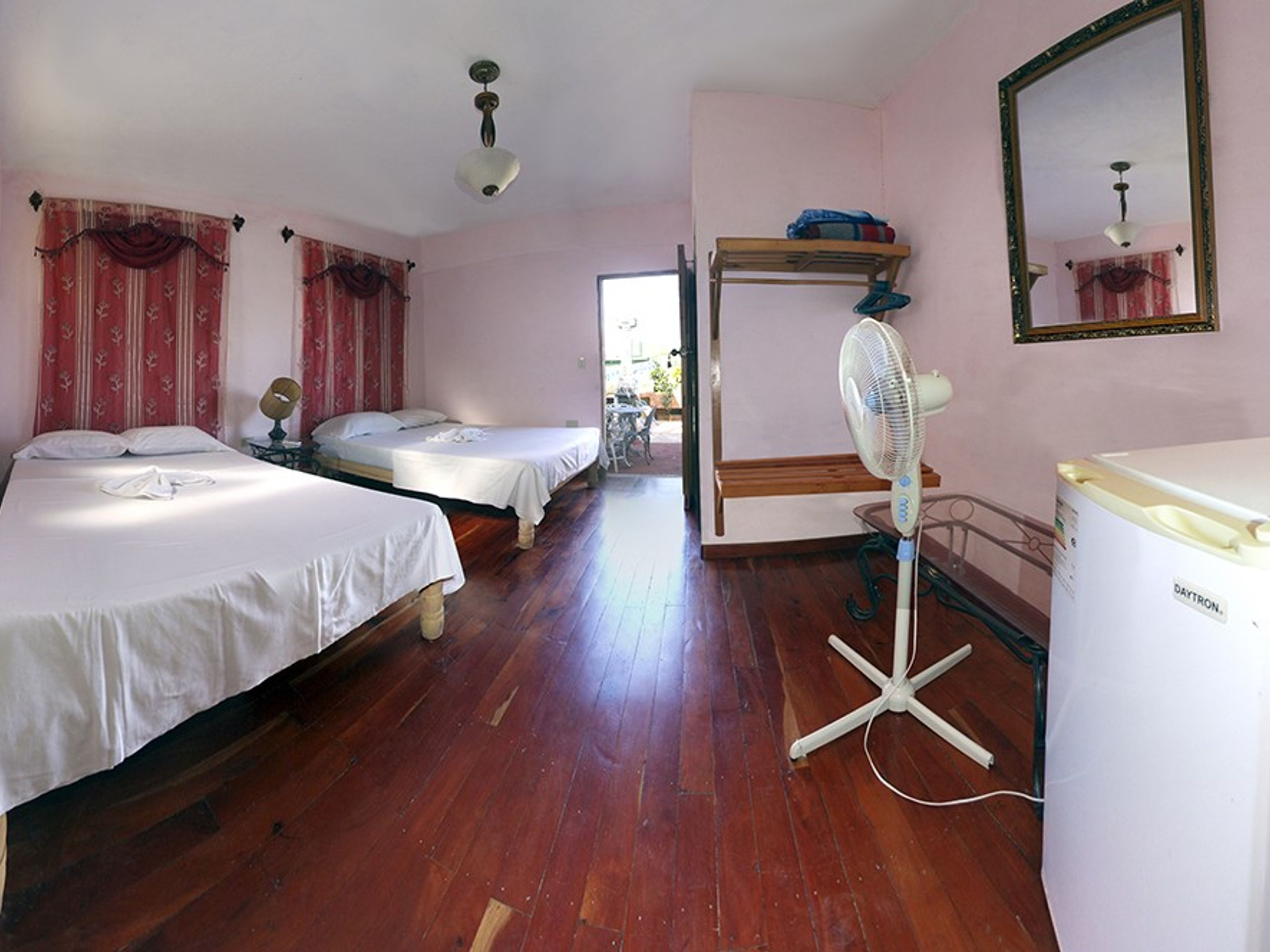 Casa Bernardo, FRANCISCO PETERSSEN (Coco o Chichiquirá), No 179-AStandard Room