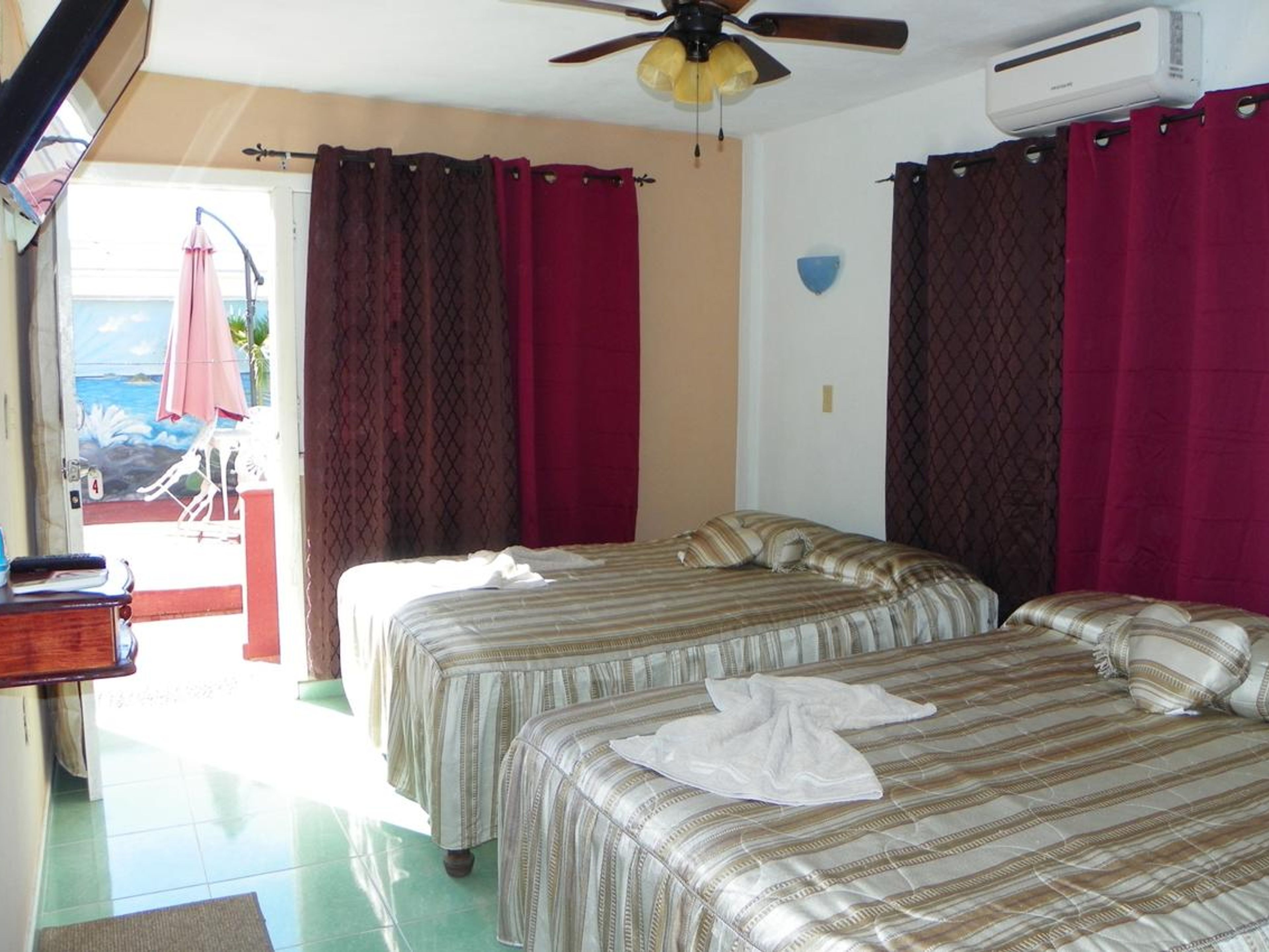 Villa Plata Tropical, PLAYA LARGAStandard room