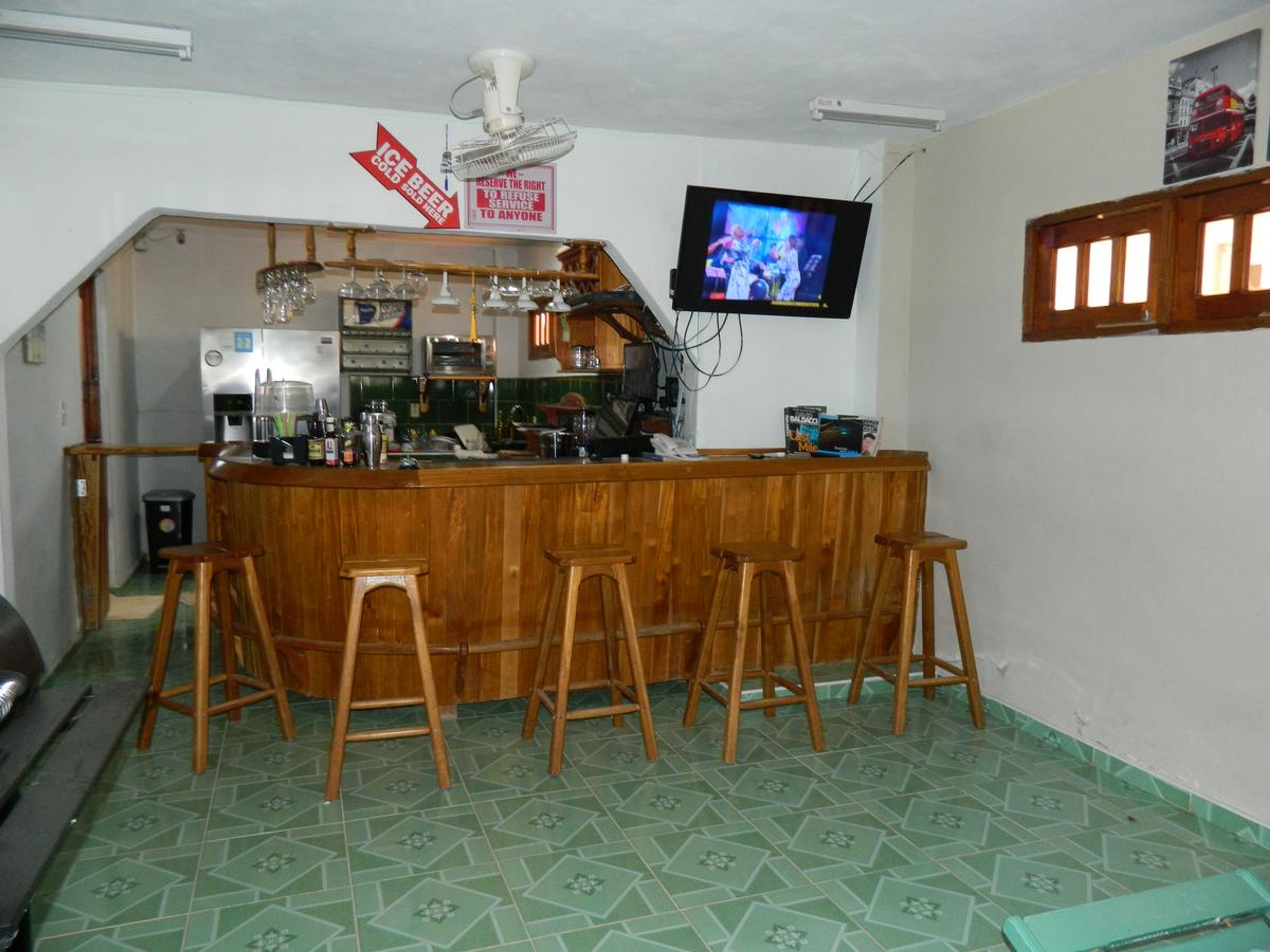 Villa Plata Tropical, PLAYA LARGAHouse´s bar view