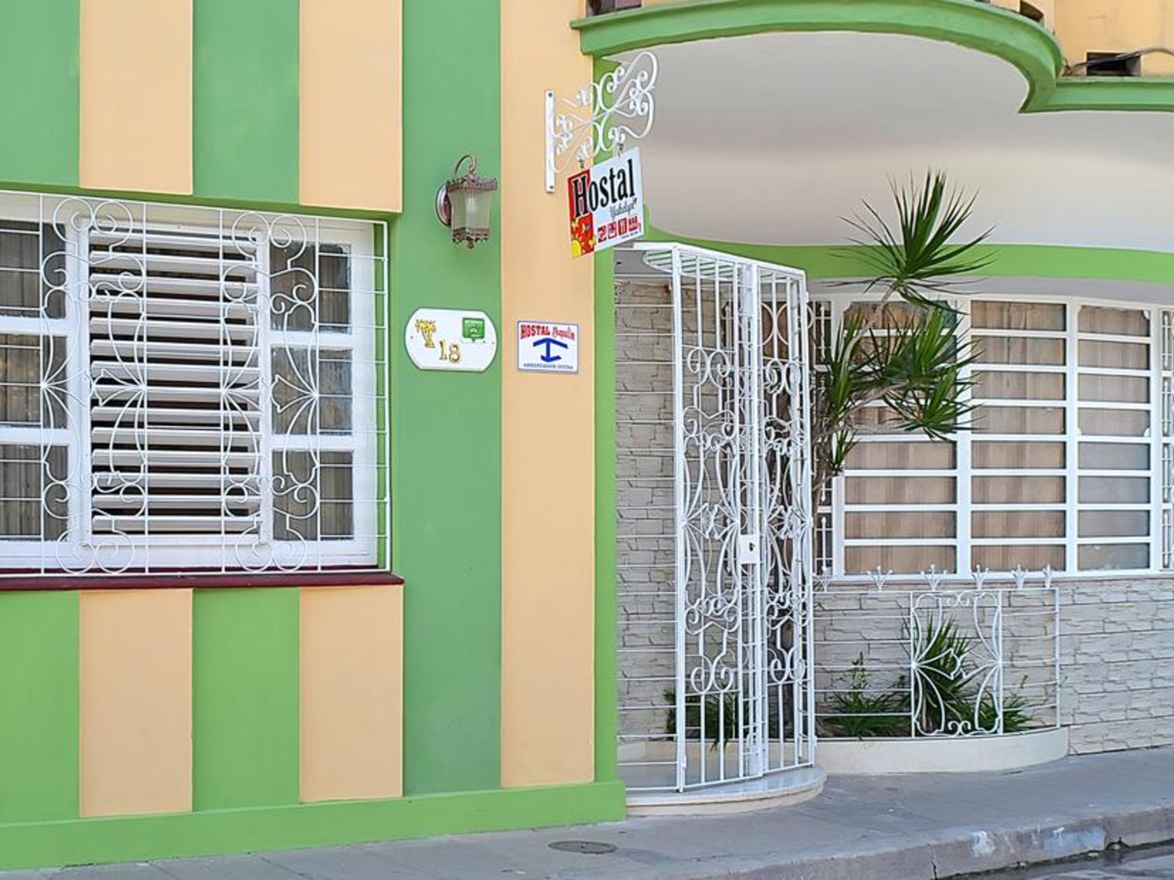 Hostal Yakelyn, SAN MIGUEL, No. 18