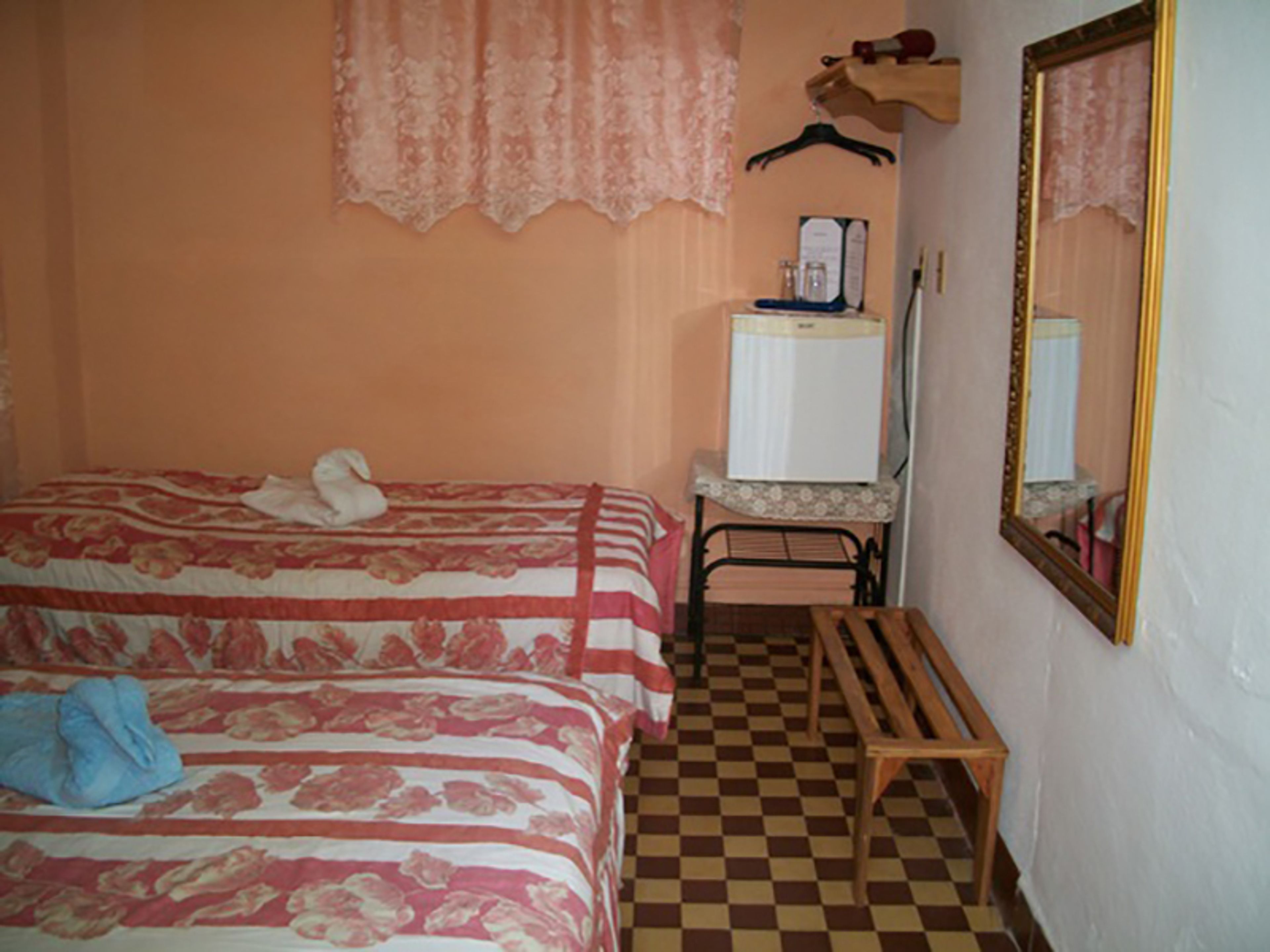 Hostal Cuba 215, CALLE CUBA, No. 215Standard room