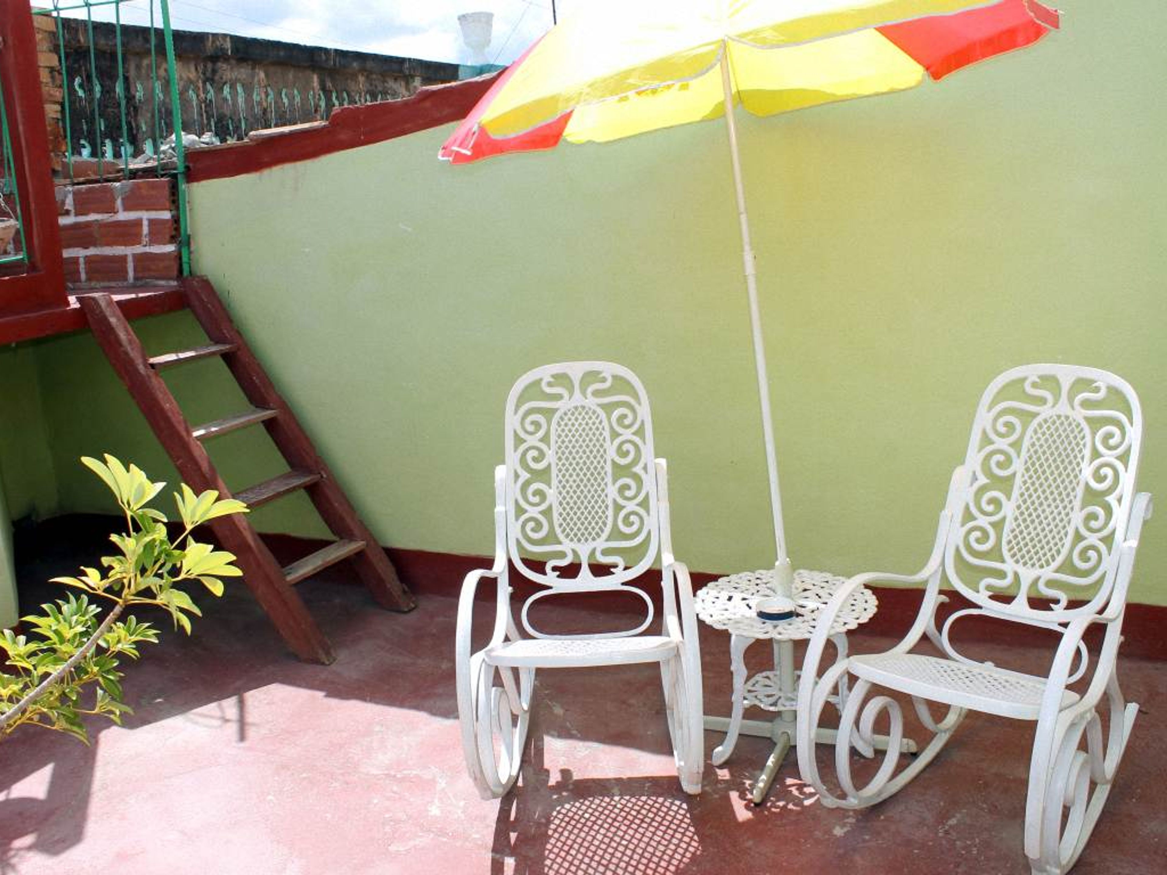 Hostal Doña Charo, JOSÉ MARTÍ (Jesús María), No. 413House's terrace view