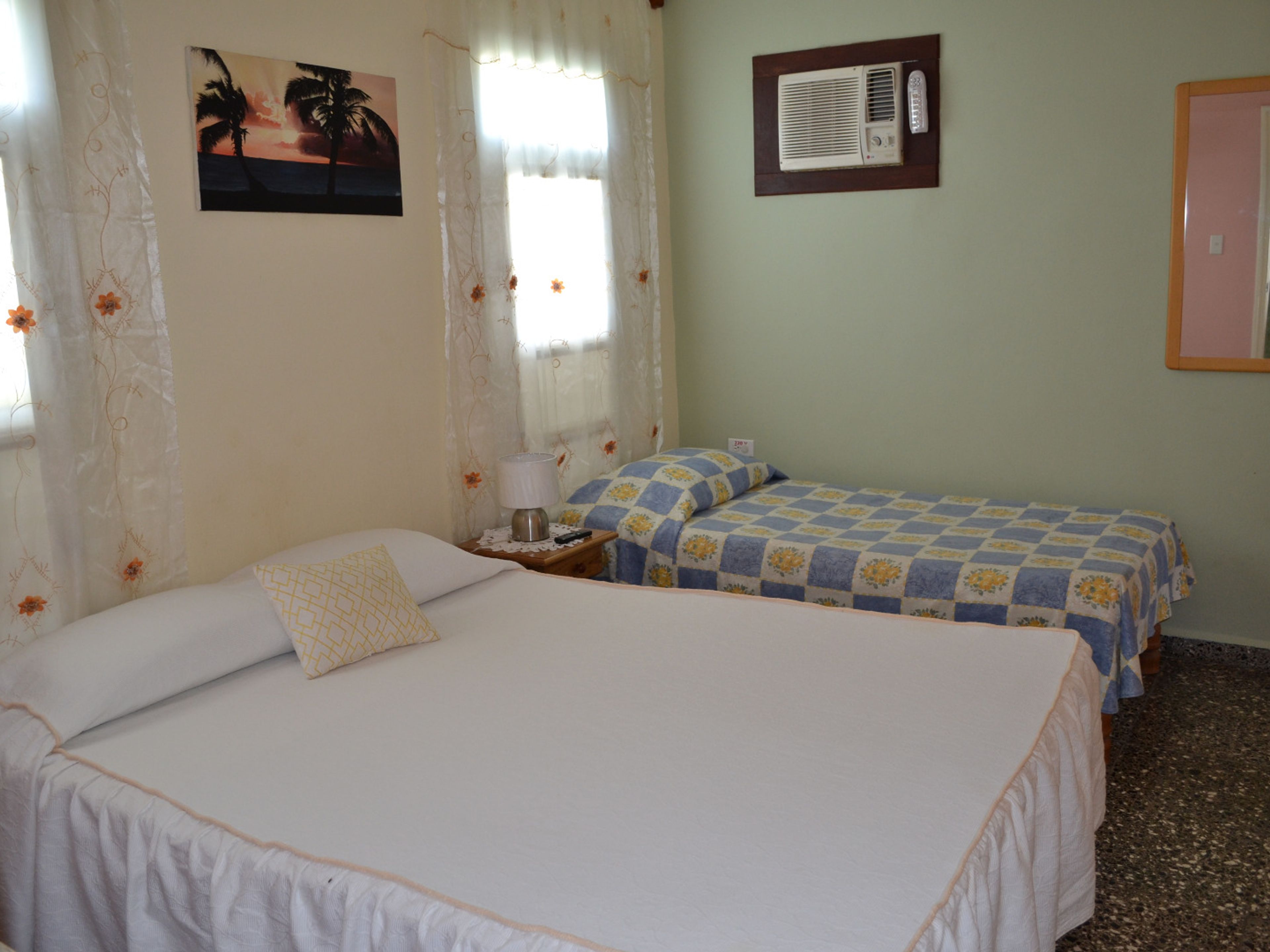 Casa Tony´s B&B, PLAYA GIRÓNStandard room