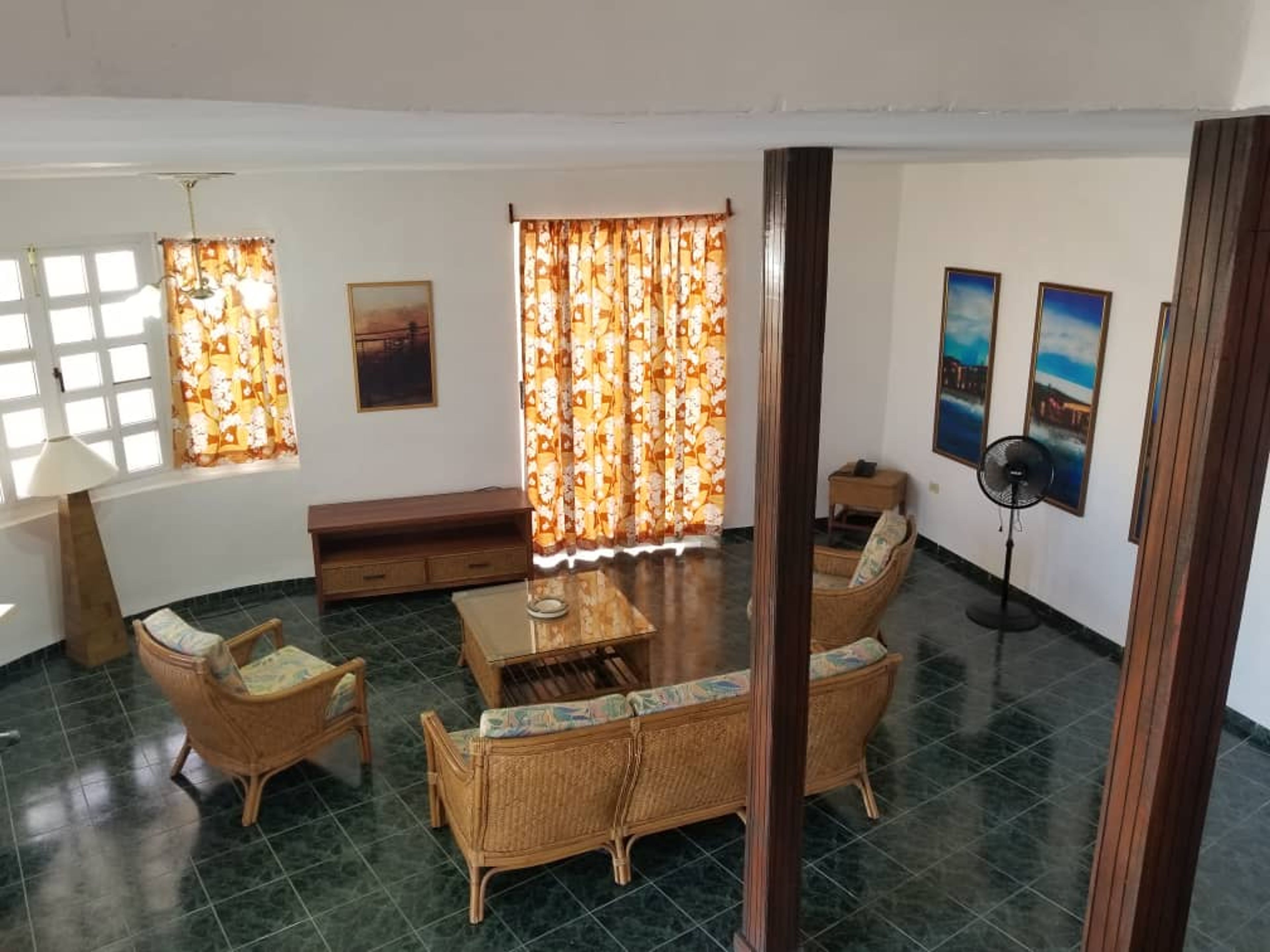 Villa Tropical, TARARÁ, No. 600House´s living room