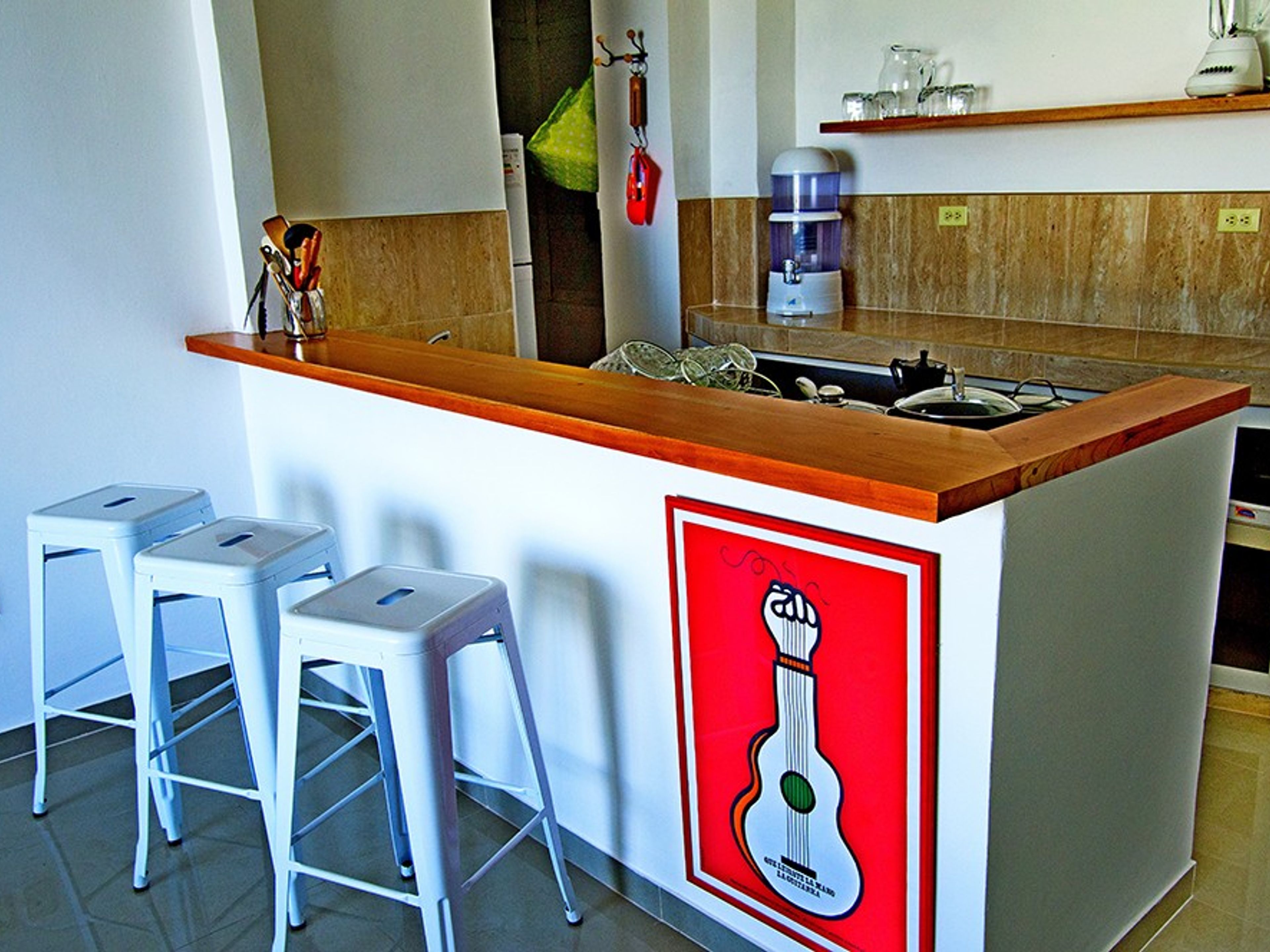 Casa Medina Centro Habana, JOVELLAR # 1Apartment's kitchen view