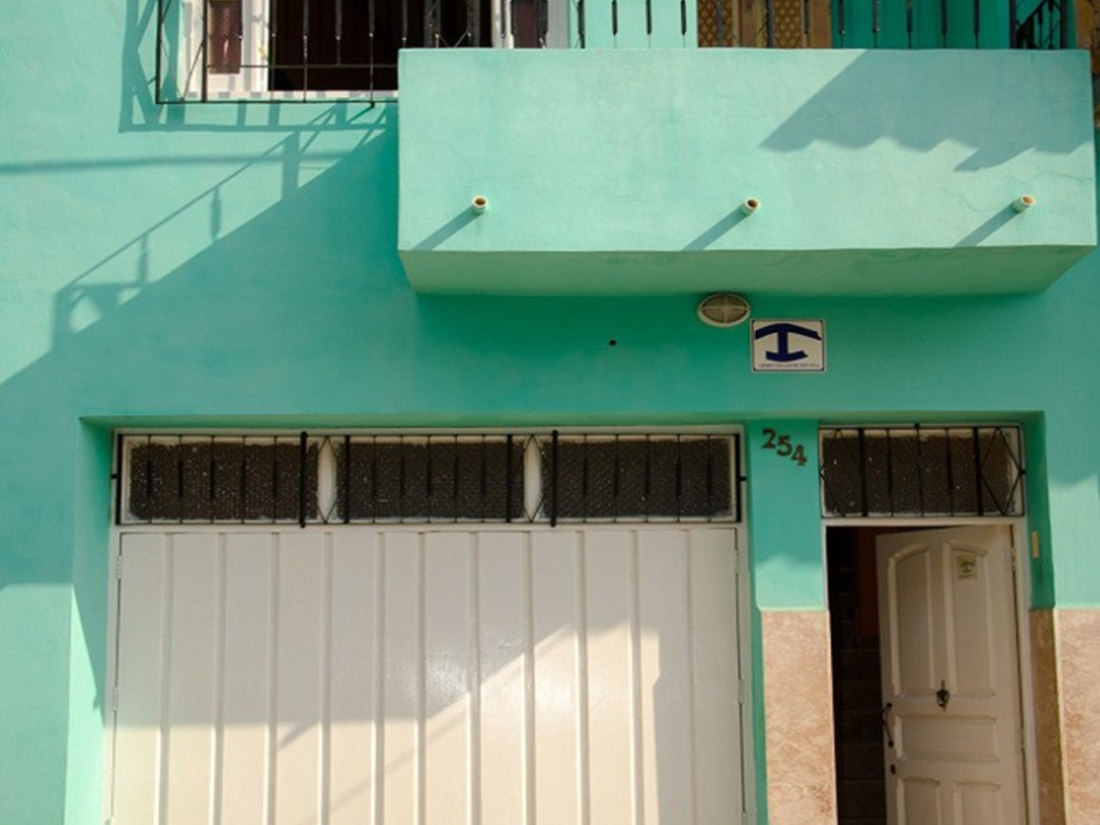 Hostal Sol Trinidad, SIMÓN BOLIVAR (Desengaño), No. 254