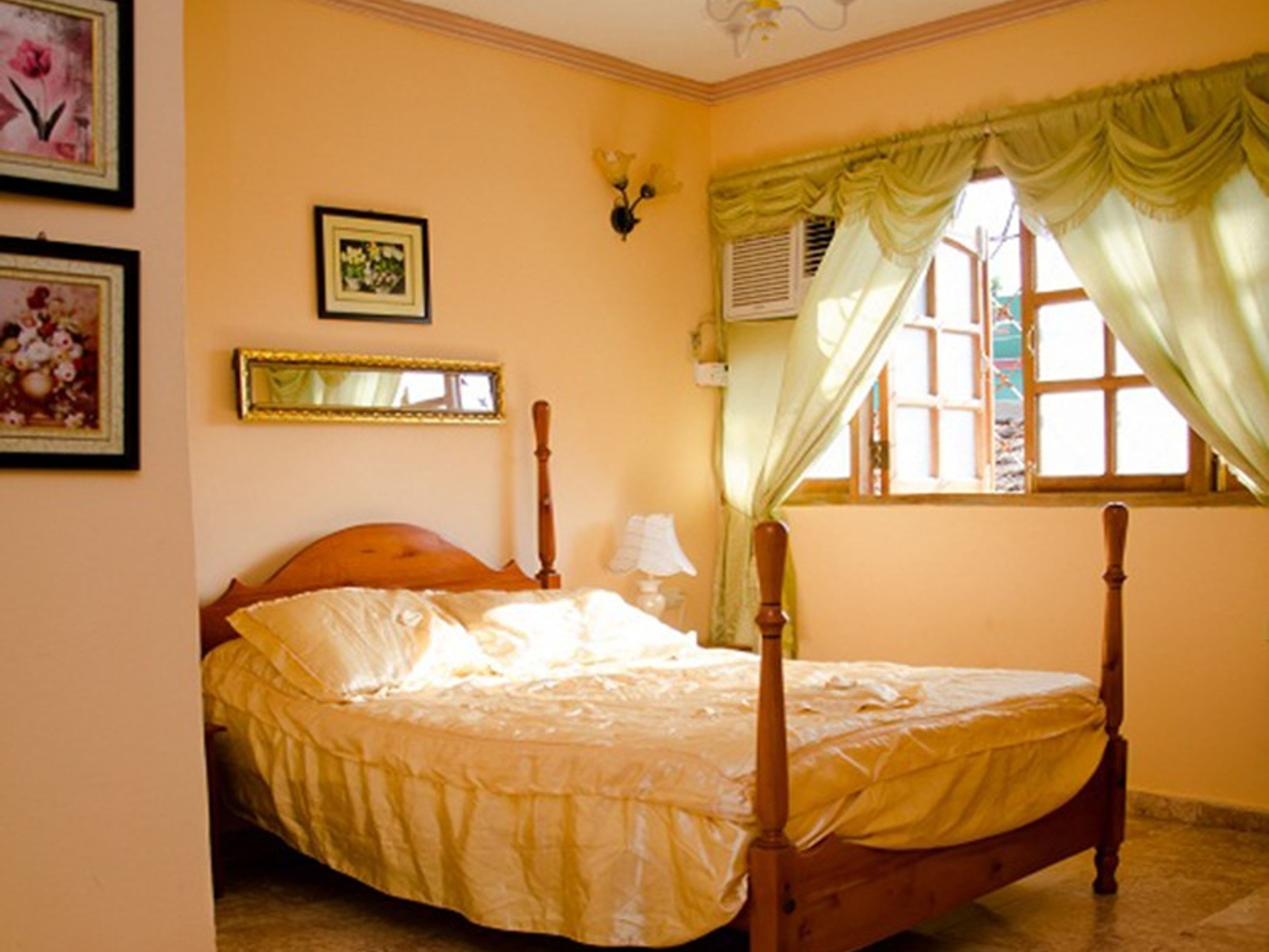 Hostal Sol Trinidad, SIMÓN BOLIVAR (Desengaño), No. 254Standard room