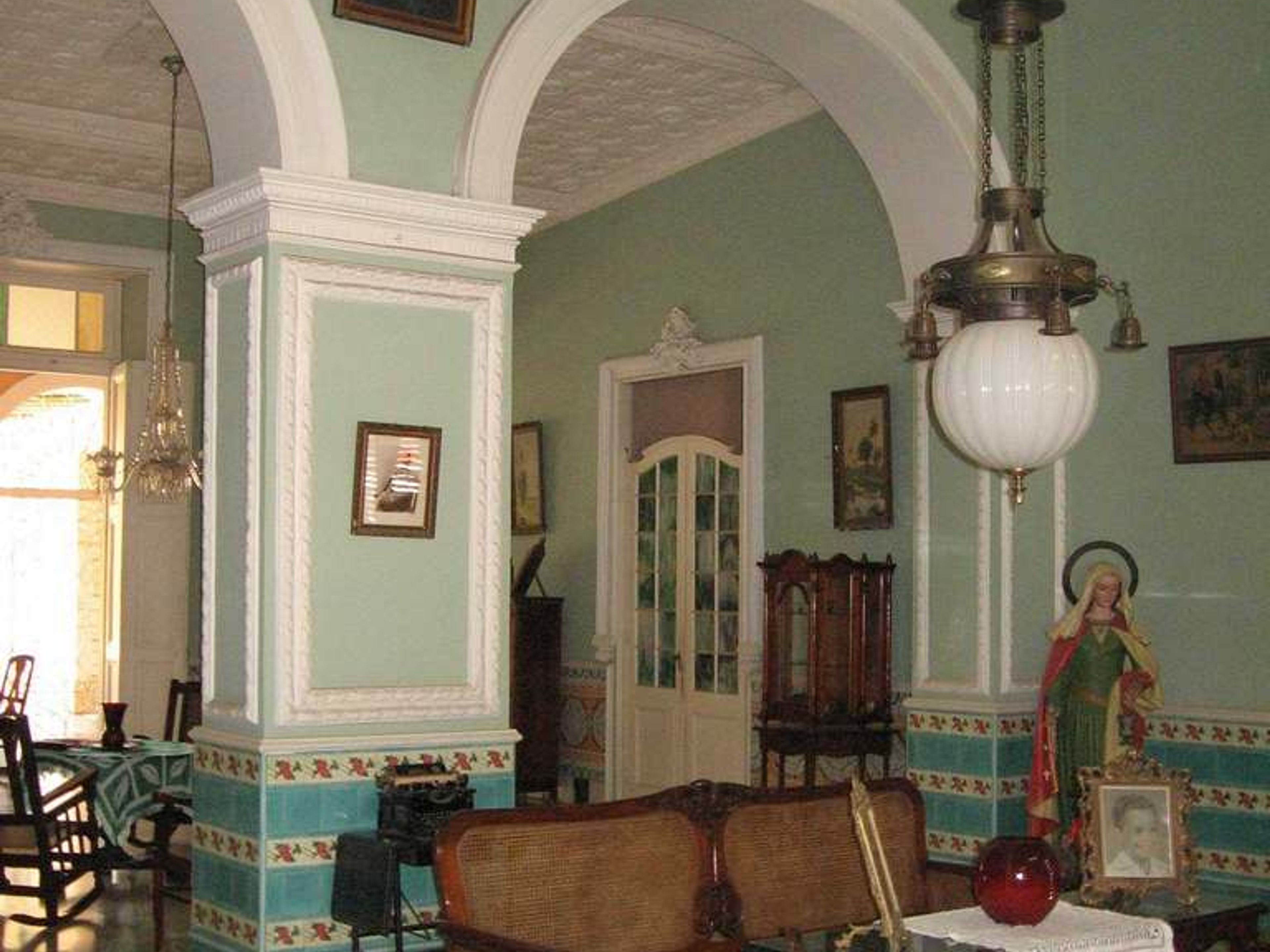 Hostal Familia Gil Lemes, JOSÉ MARTÍ (Jesús María) No. 263House's living room