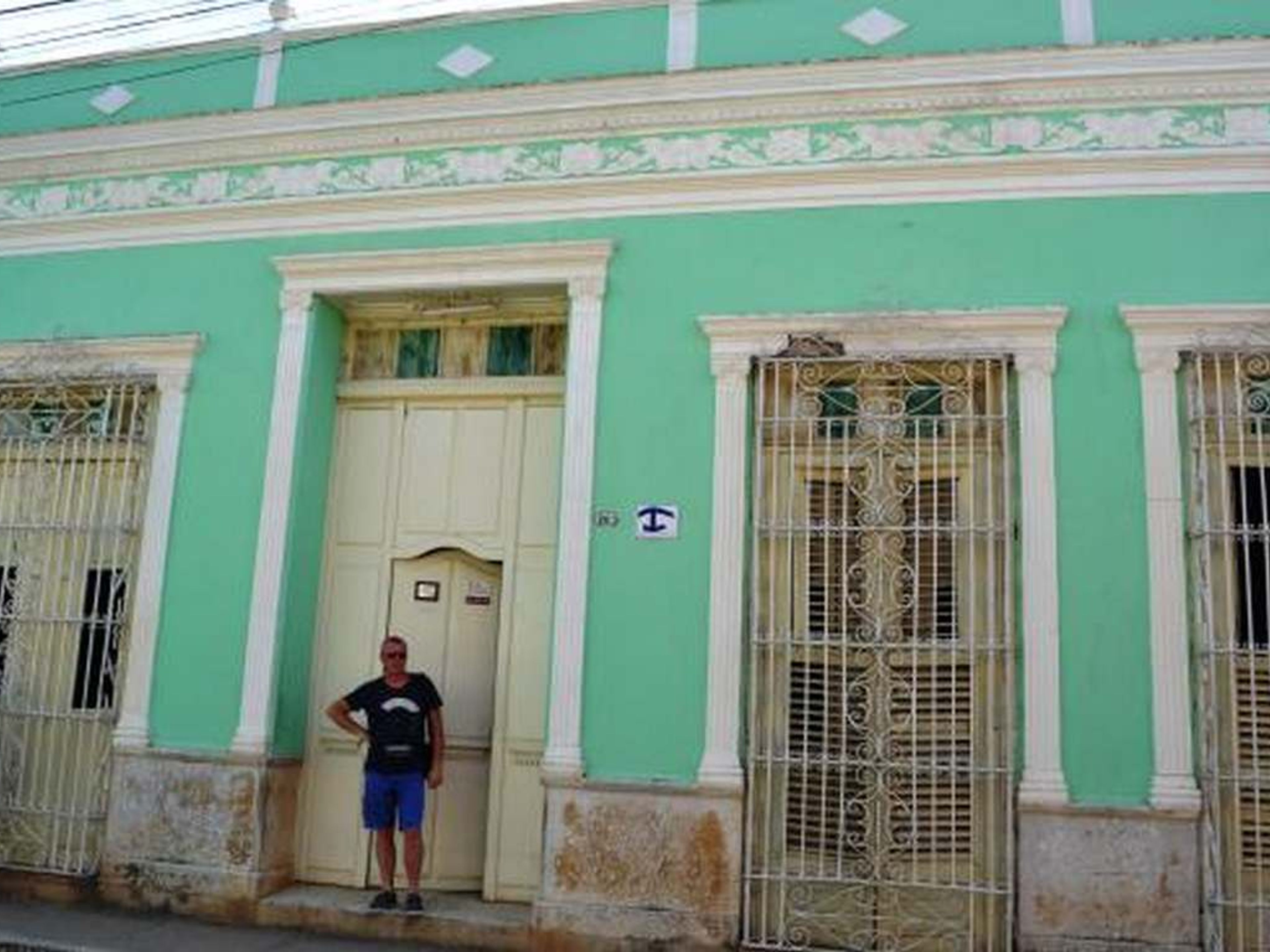Hostal Familia Gil Lemes, JOSÉ MARTÍ (Jesús María) No. 263