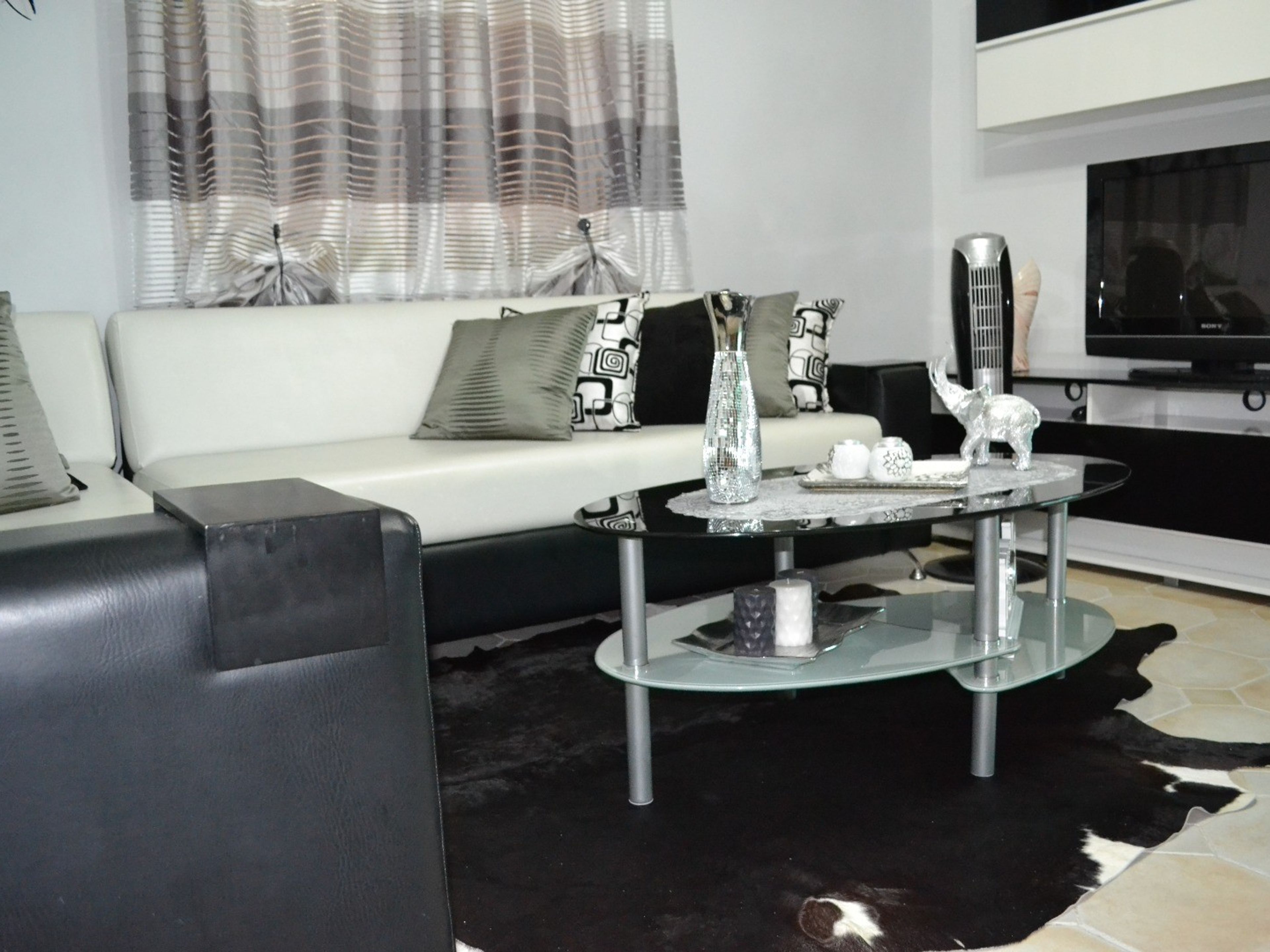 Casa Venezia, OFICIOS, No. 301Apartment's living room