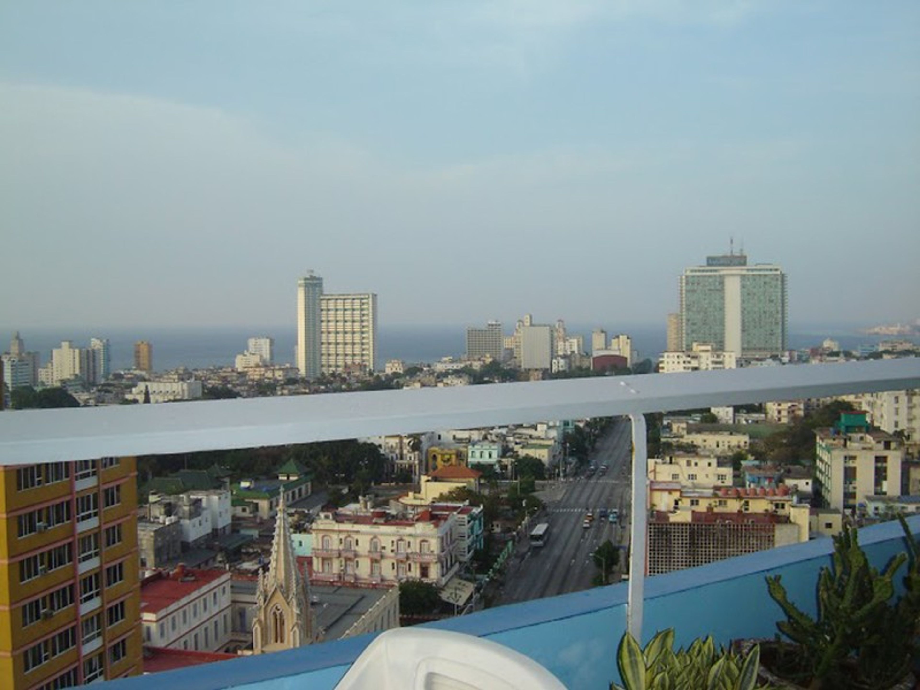 Ada's Ocean View Luxury 1 Room's Apartment, 23 AVENUE, No. 655 - Havana view from apartment´s balcony