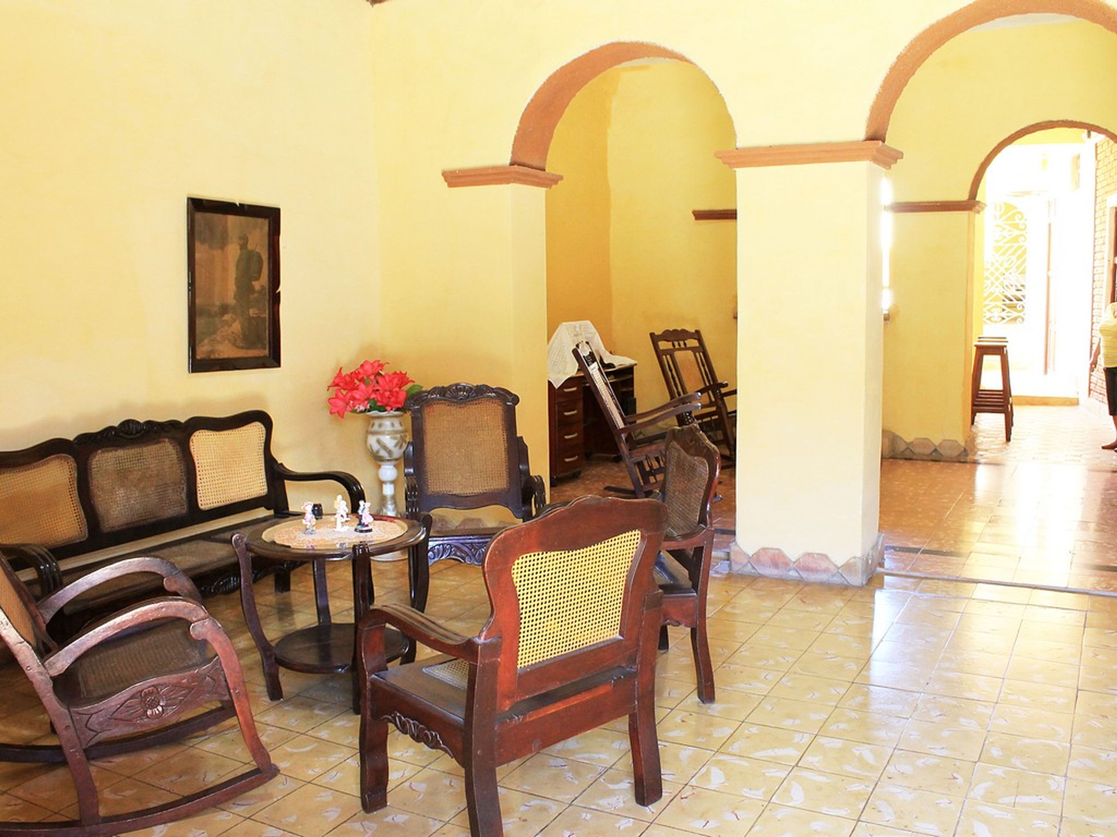 Hostal El Hecticom, FRANK PAÍS (Del Carmen), No. 368House's living room