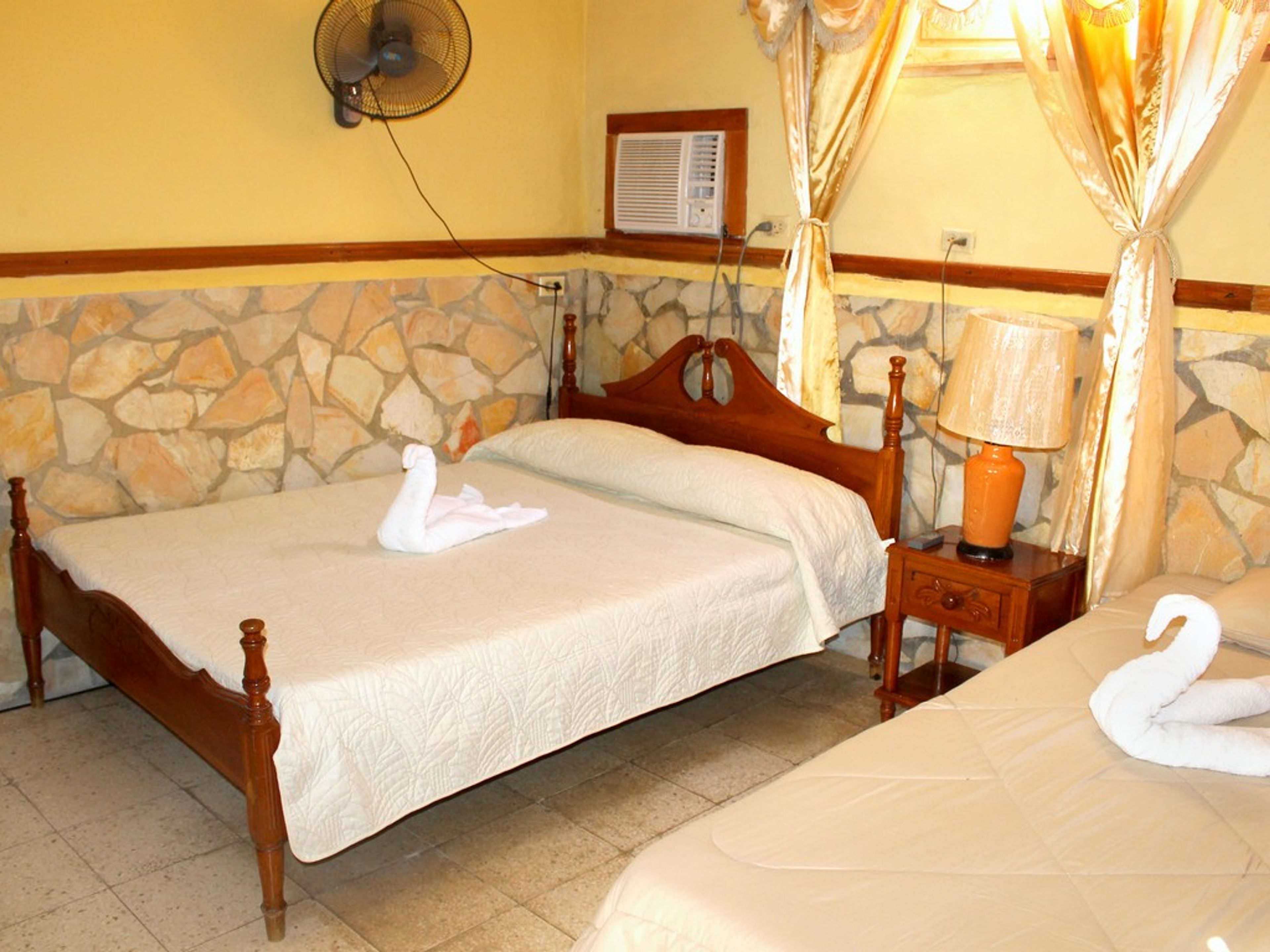 Hostal El Dorado, IZNAGA, No. 5Standard room