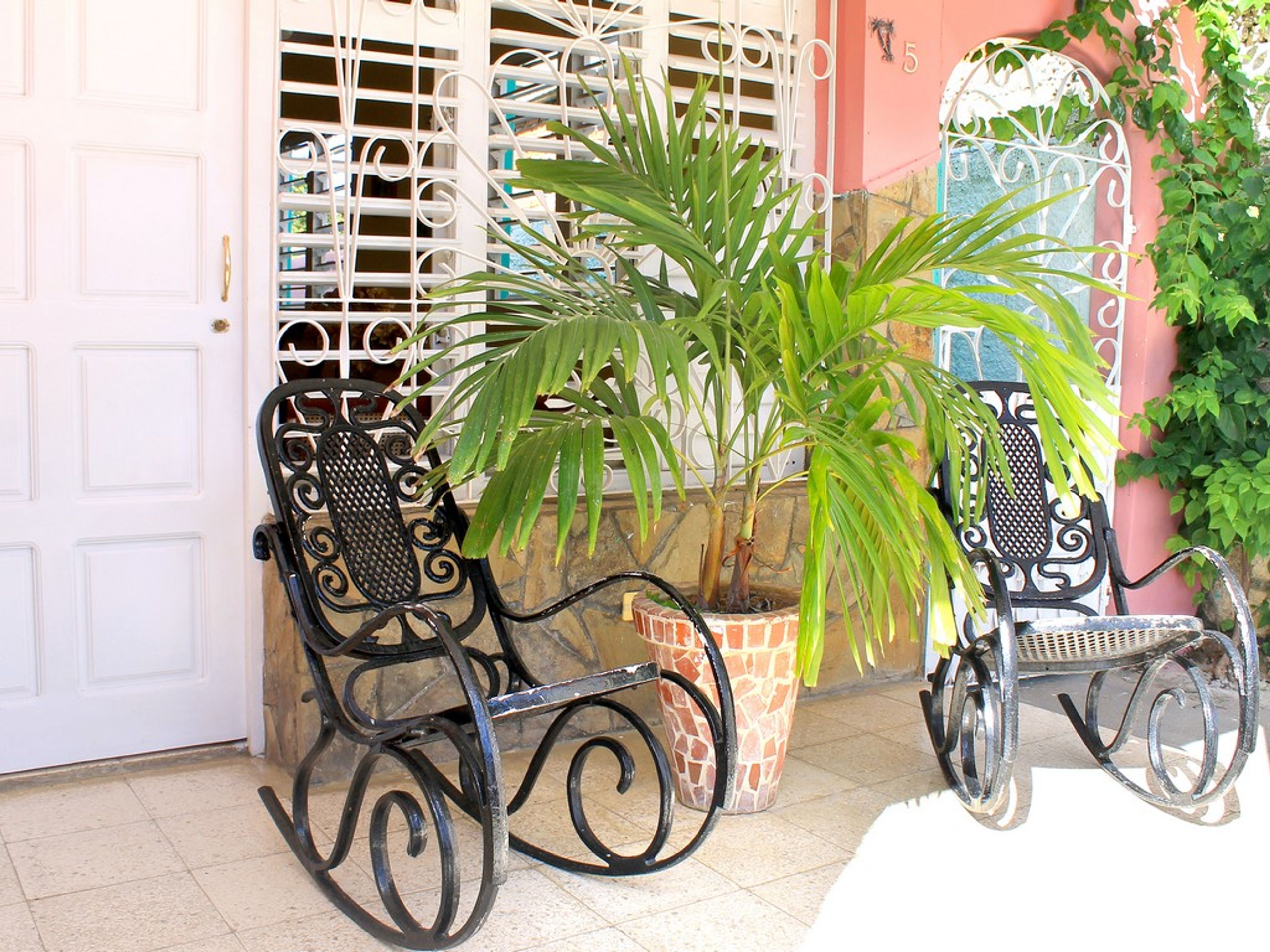 Hostal El Dorado, IZNAGA, No. 5House´s porsche view