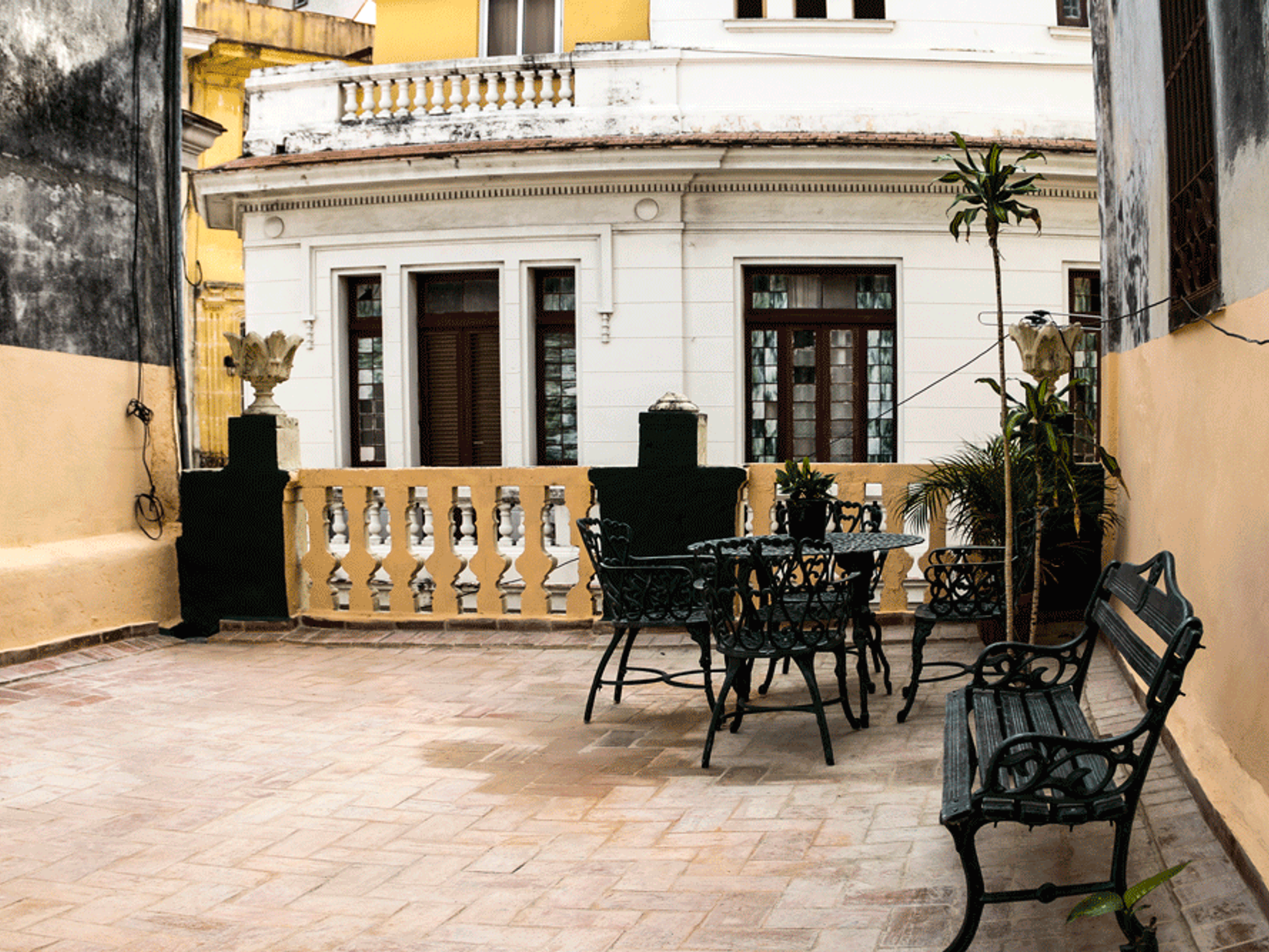 Casa Azul Habana Colonial, PEÑA POBRE, No. 56House's terrace view