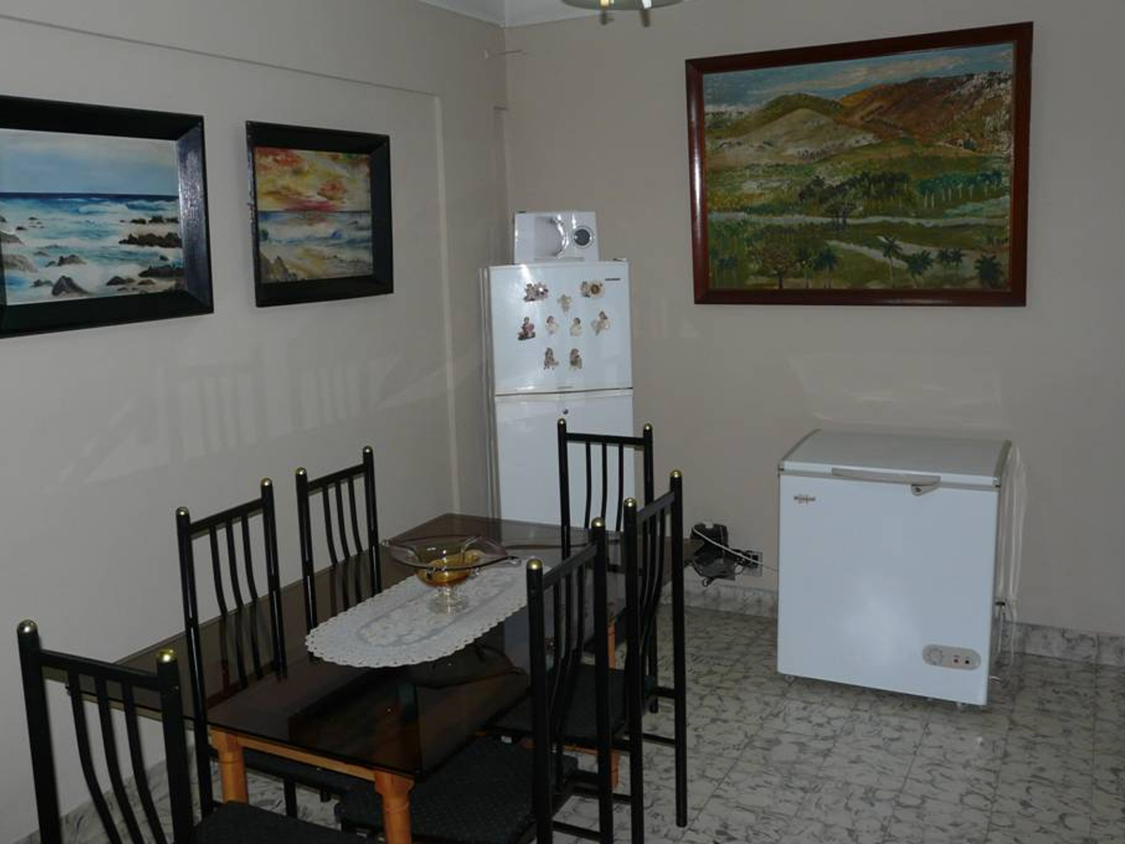 Hostal Evelioisel, CALLE 79 (Contreras), No. 28201Apartment's dinning room