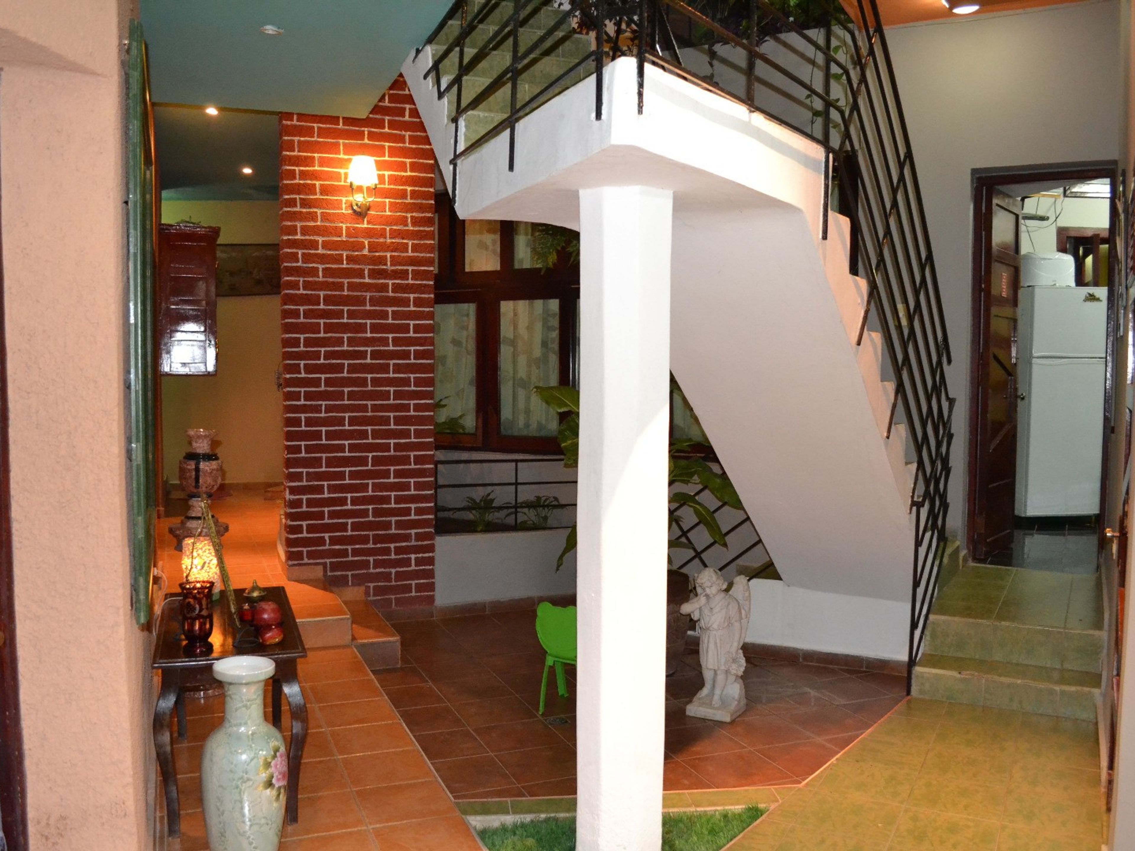 Hostal Sol y Son, SANTIAGO ESCOBAR (Olvido), No, 166House's inside view