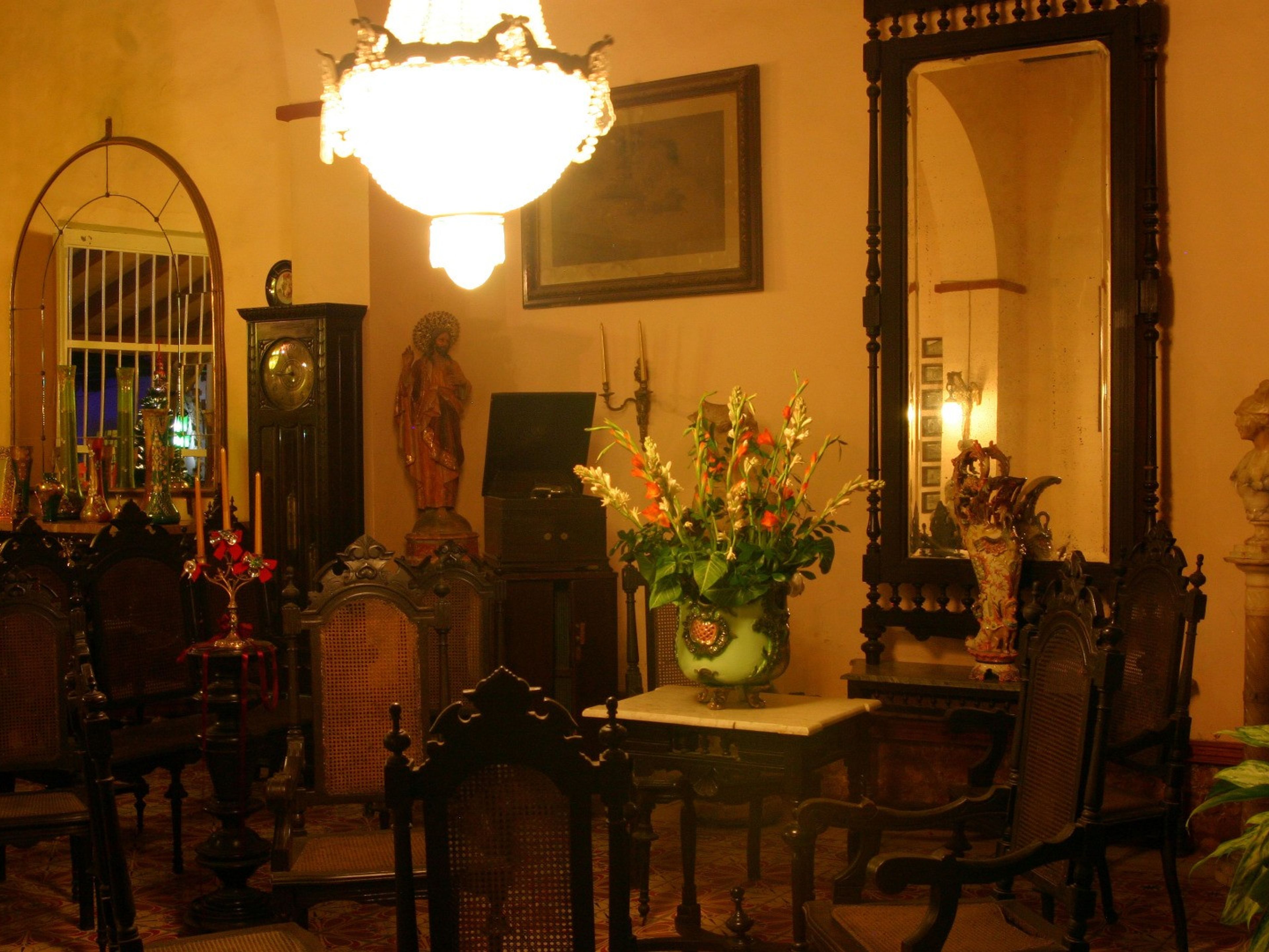 Hostal Sol y Son, SANTIAGO ESCOBAR (Olvido), No, 166Sol y Son restaurant view