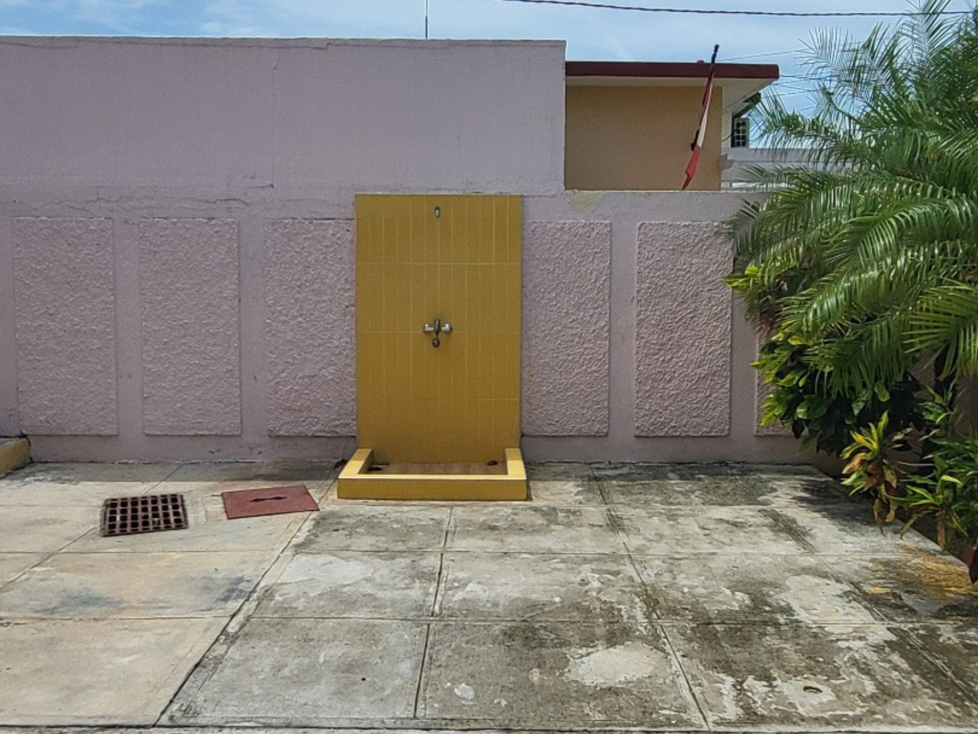 Casa 2102 Club Tropical, Calle 21null