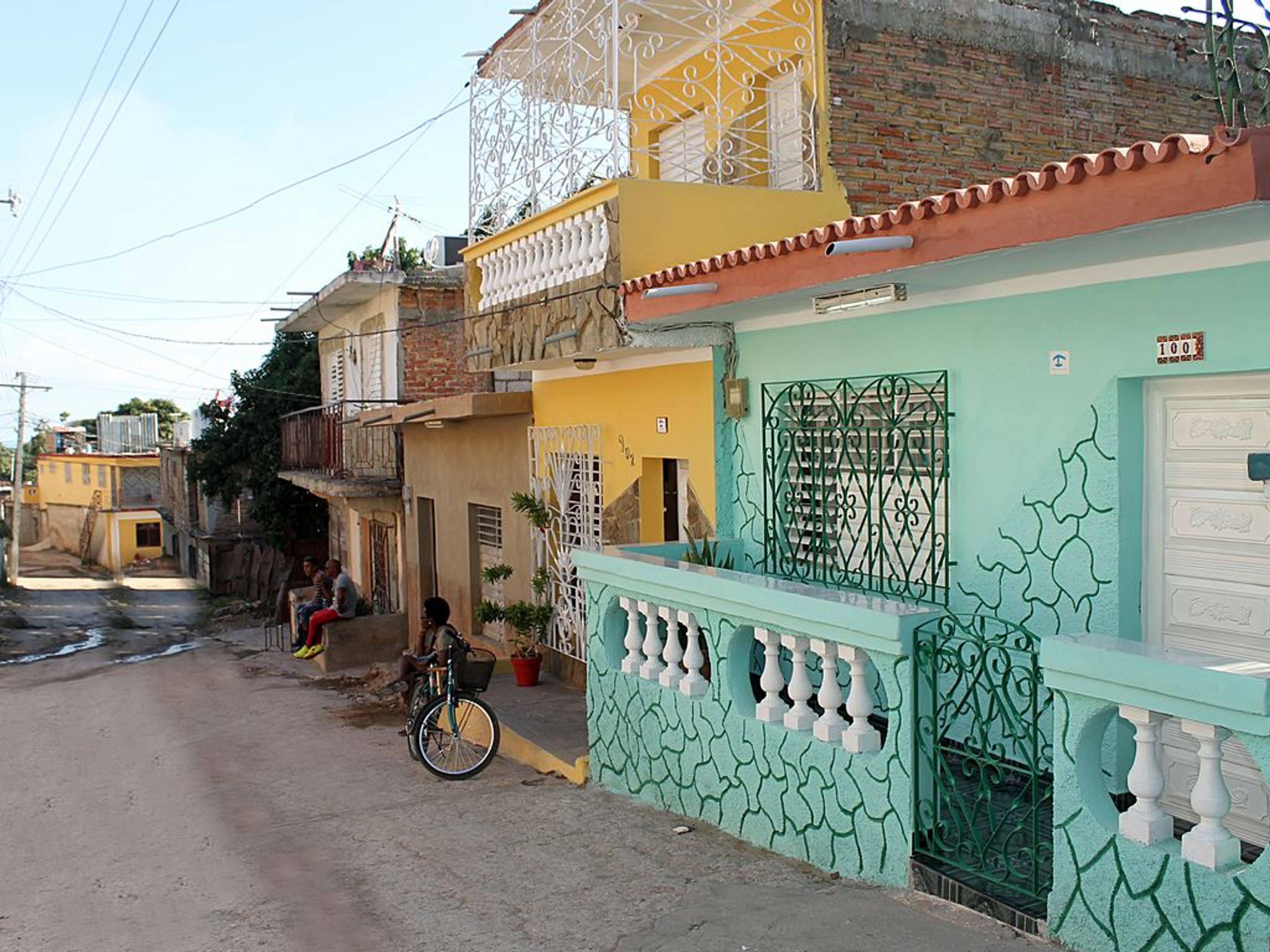 Hostal Minerva, JOSÉ ANTONIO ECHEVARRÍA (Buen Retiro), No. 100Trinidad old city and house's panoramic view