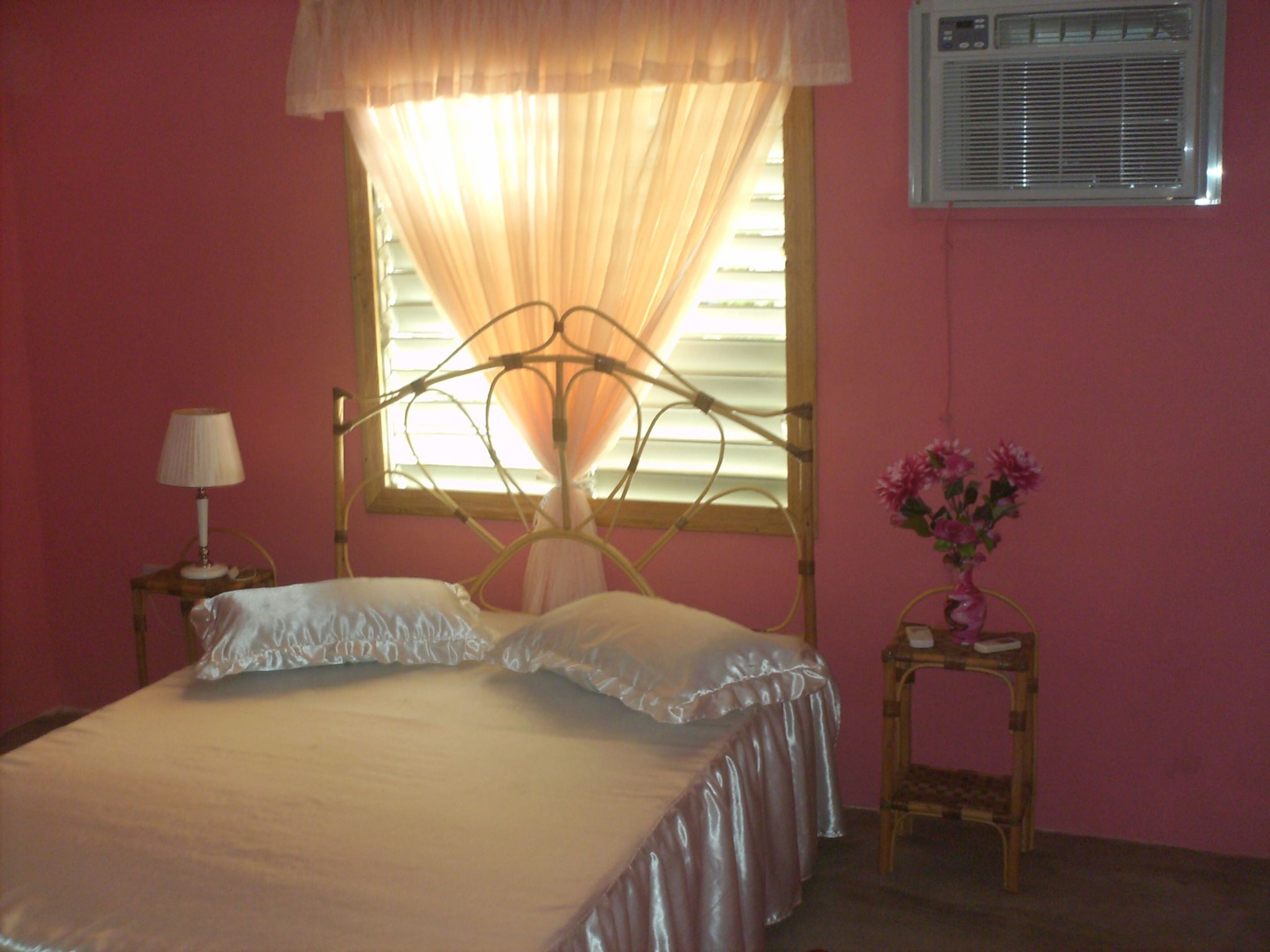 Villa Iliana y Jorgito, SALVADOR CISNEROS Este, No. 8Standard room