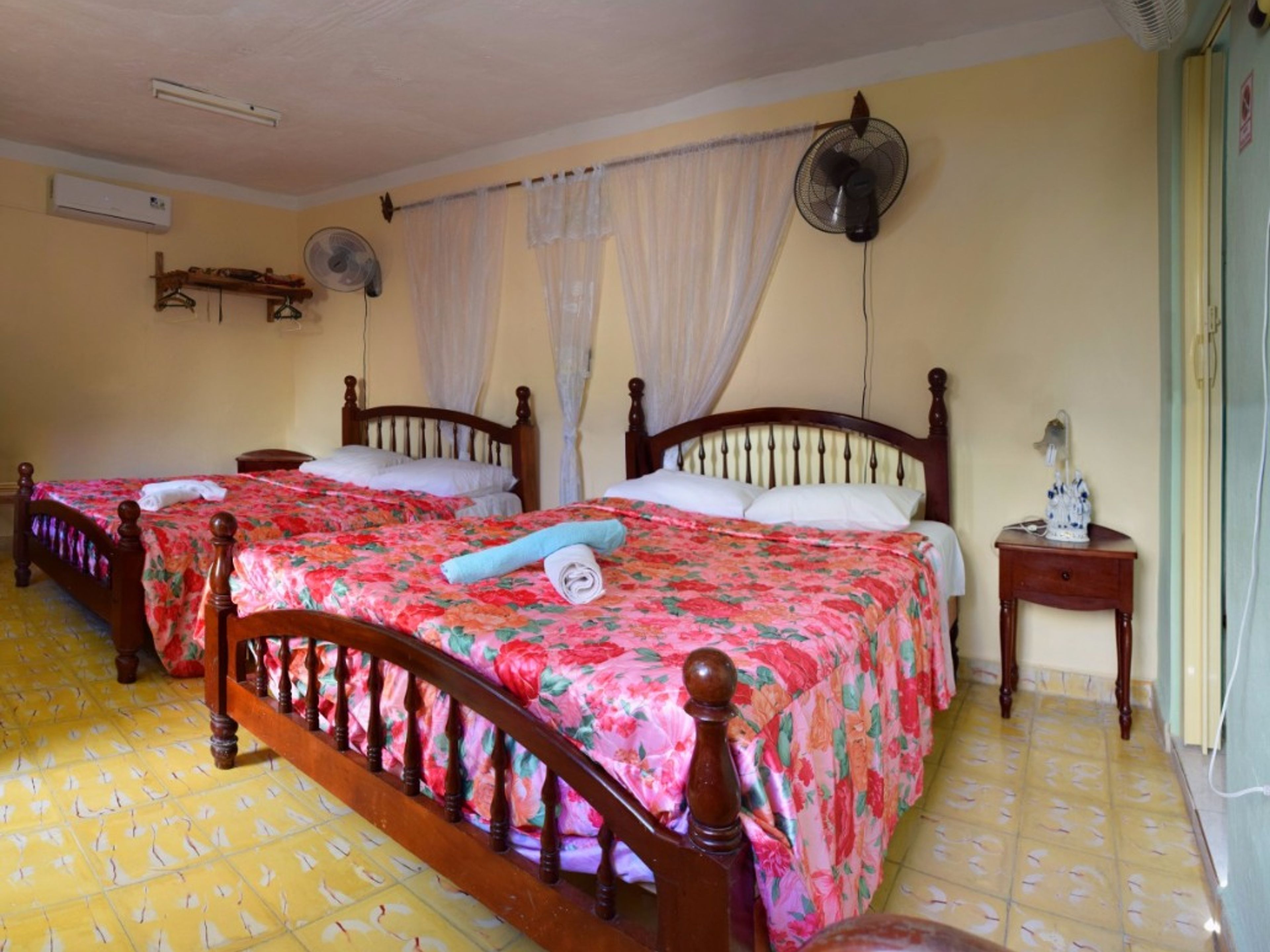 Hostal Nelba y  Carlos, JOSÉ MENDOZA (Santa Ana), No.562Standard room 1